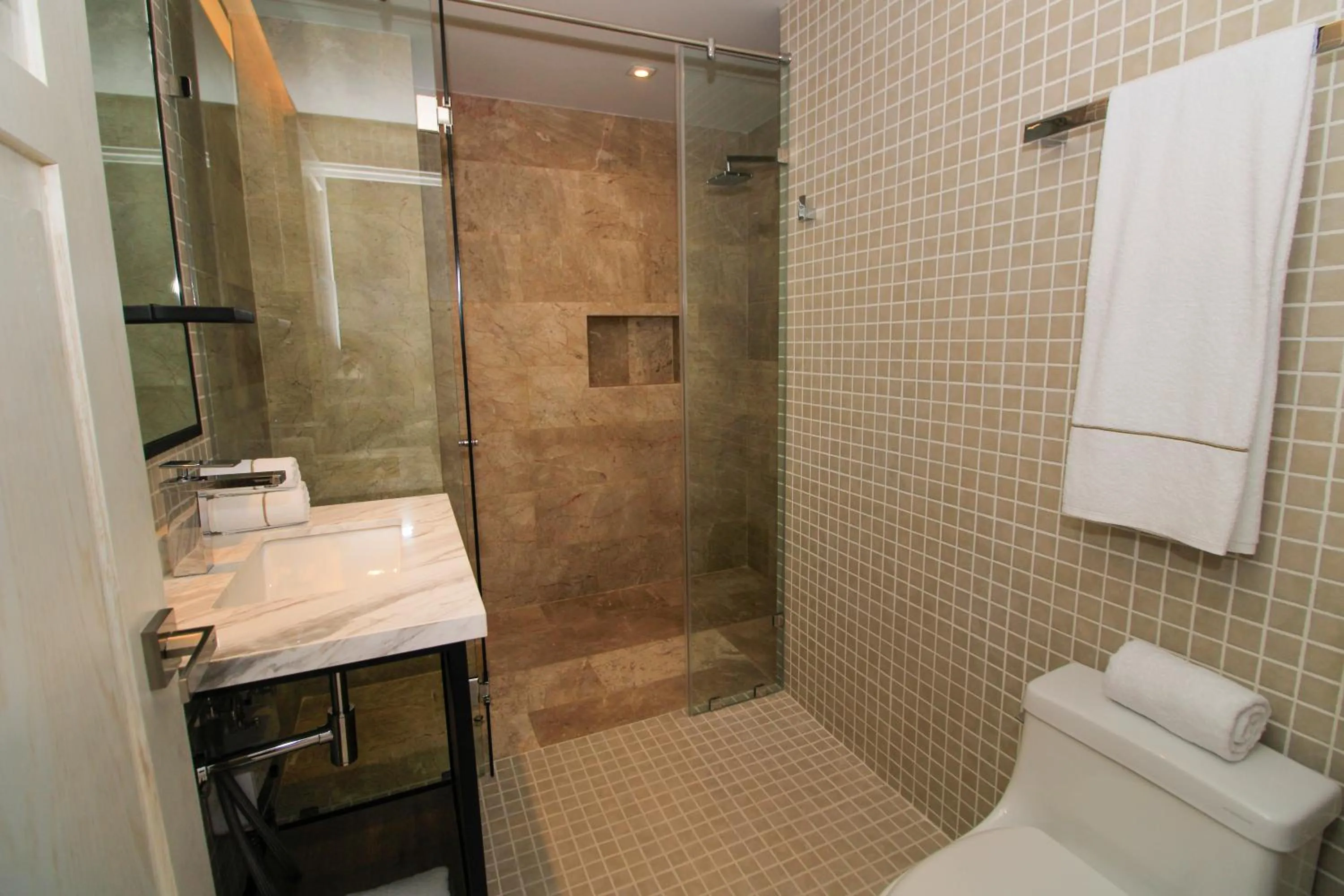 Bathroom in Singular Dream Vacation Rentals