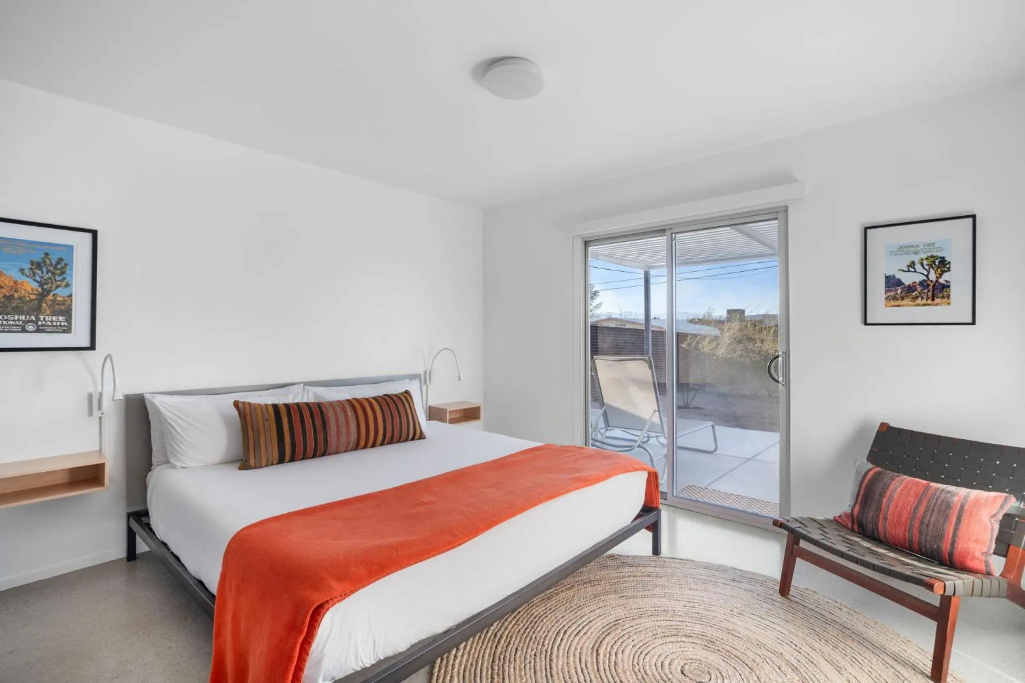 Bed in Hidden Valley Cottage - Modern Home in JT Hot Tub