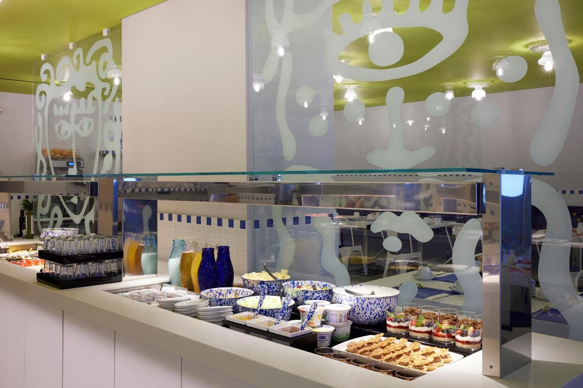 Buffet breakfast in Fresh Hotel, a member of Design Hotels