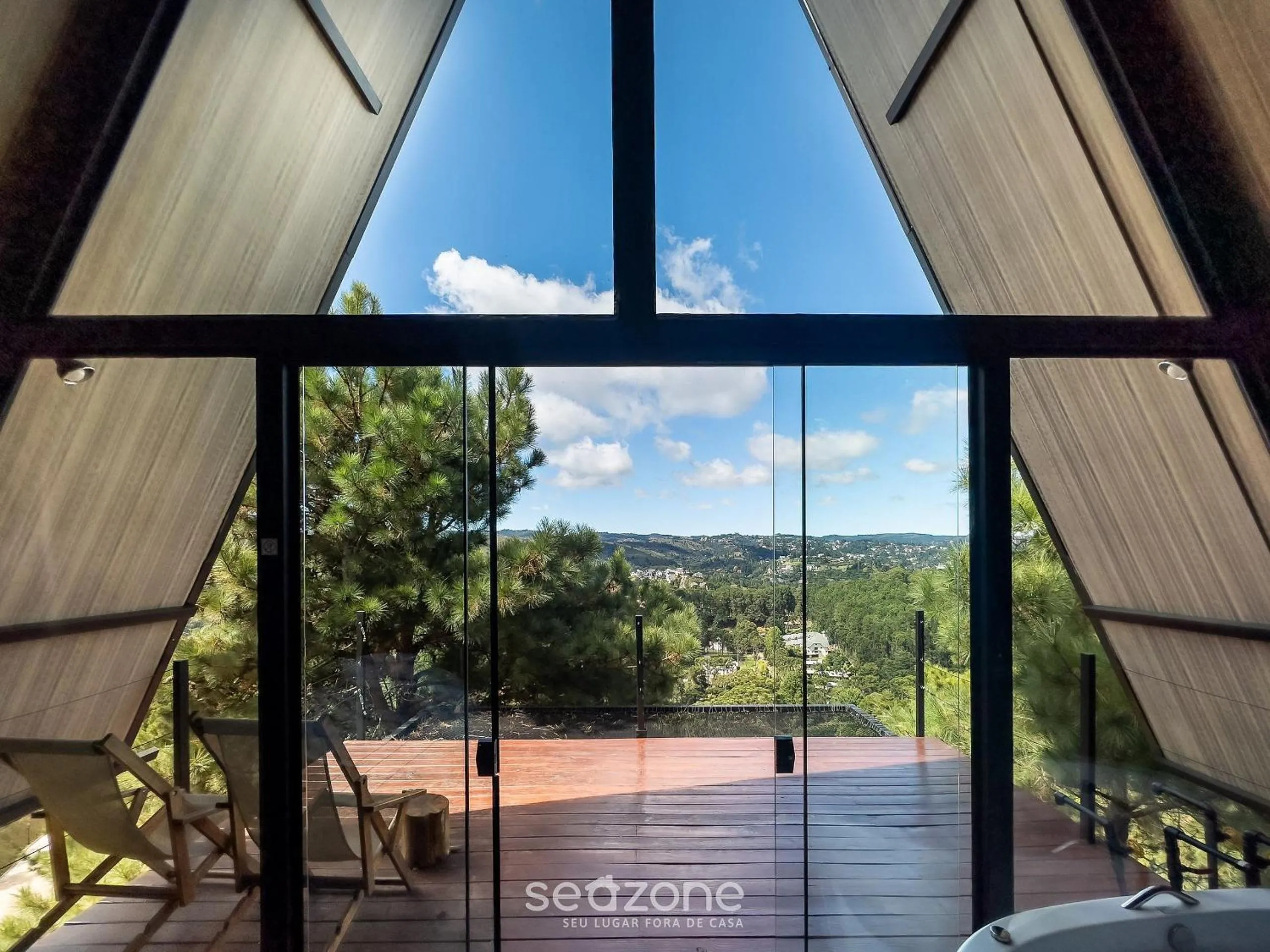 Balcony/Terrace in Chales Naturale - Campos do Jordão - CNA