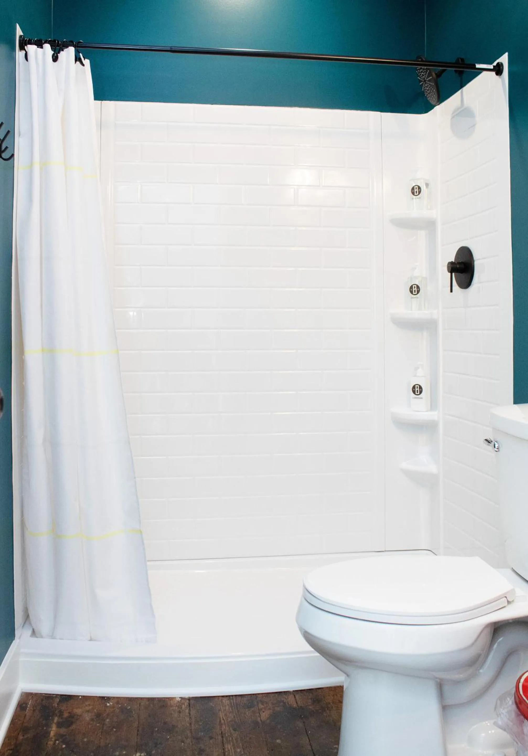 Bathroom in Bischoff Inn - Former 1870 Furniture Factory Now 5 Room Boutique Hotel