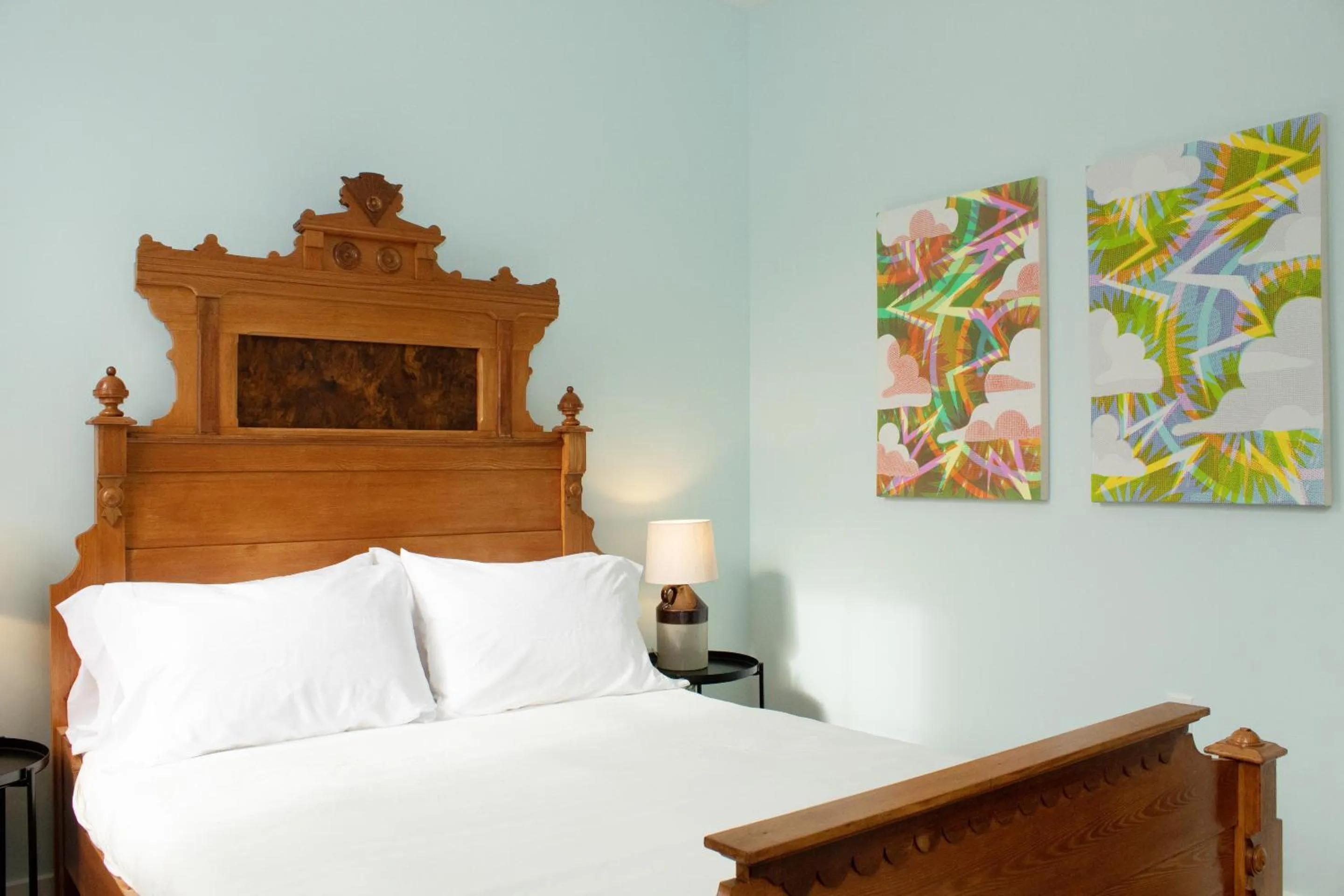 Bedroom, Bed in Bischoff Inn - Former 1870 Furniture Factory Now 5 Room Boutique Hotel
