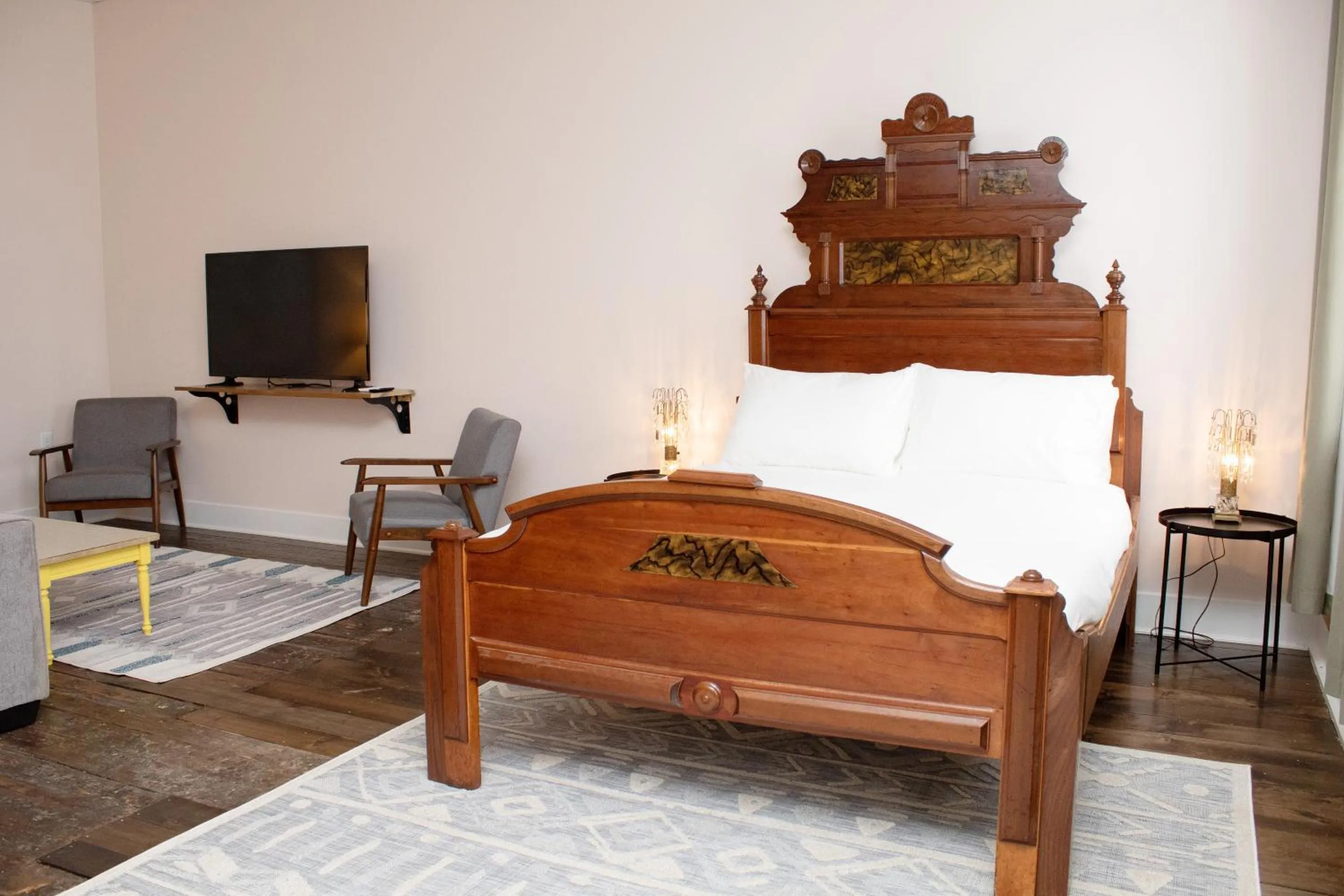 Bedroom in Bischoff Inn - Former 1870 Furniture Factory Now 5 Room Boutique Hotel