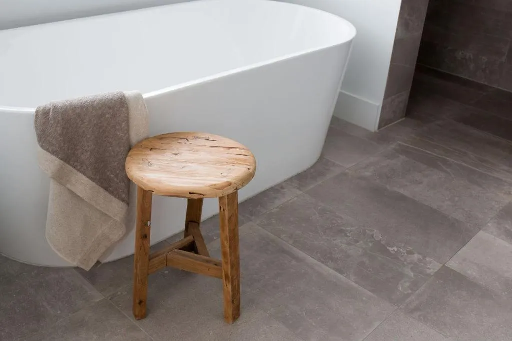 Bathroom in Majuba Country Lodge