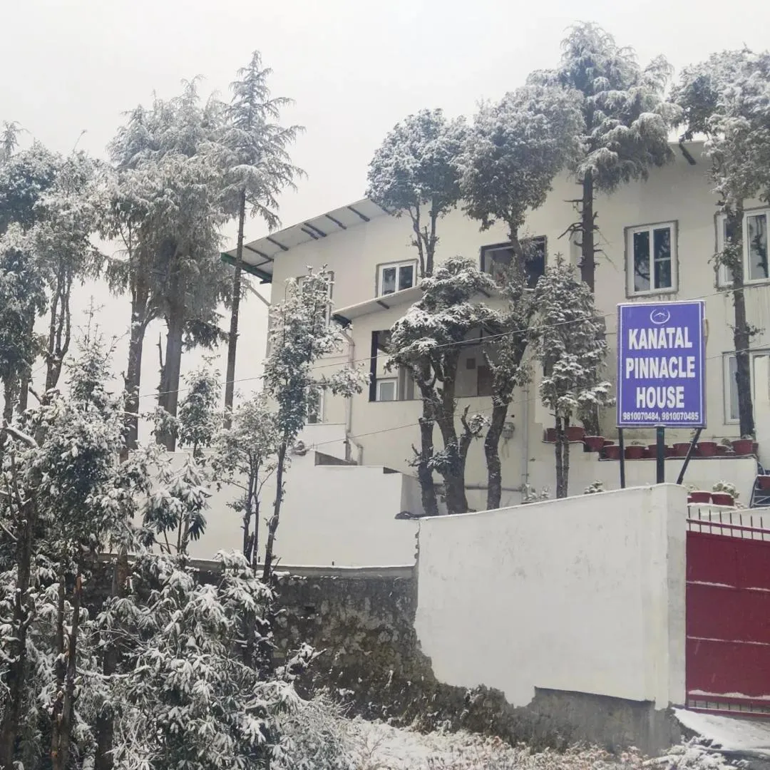 Property building in PinnacleHouse kanatal Uttarakhand