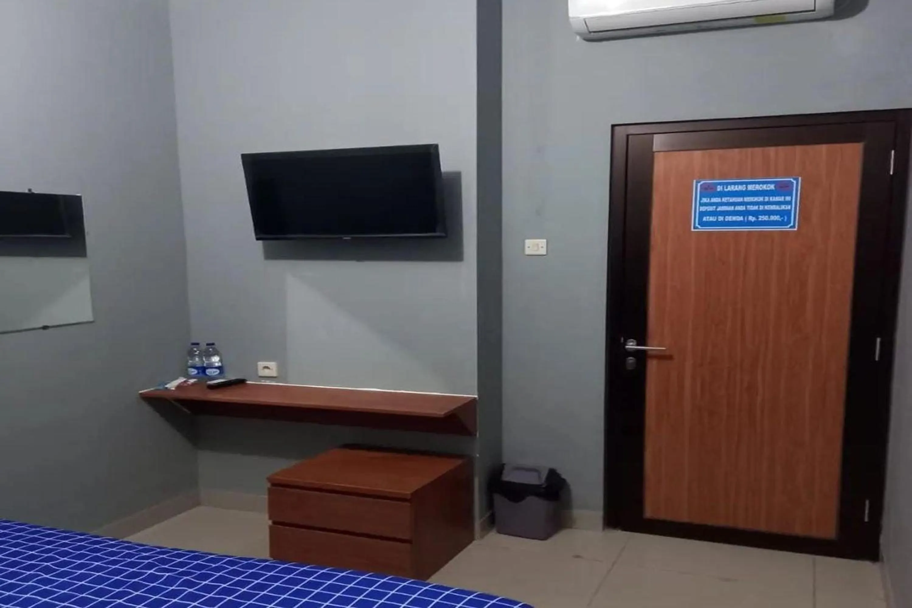 Bedroom in BARADA ROOMS