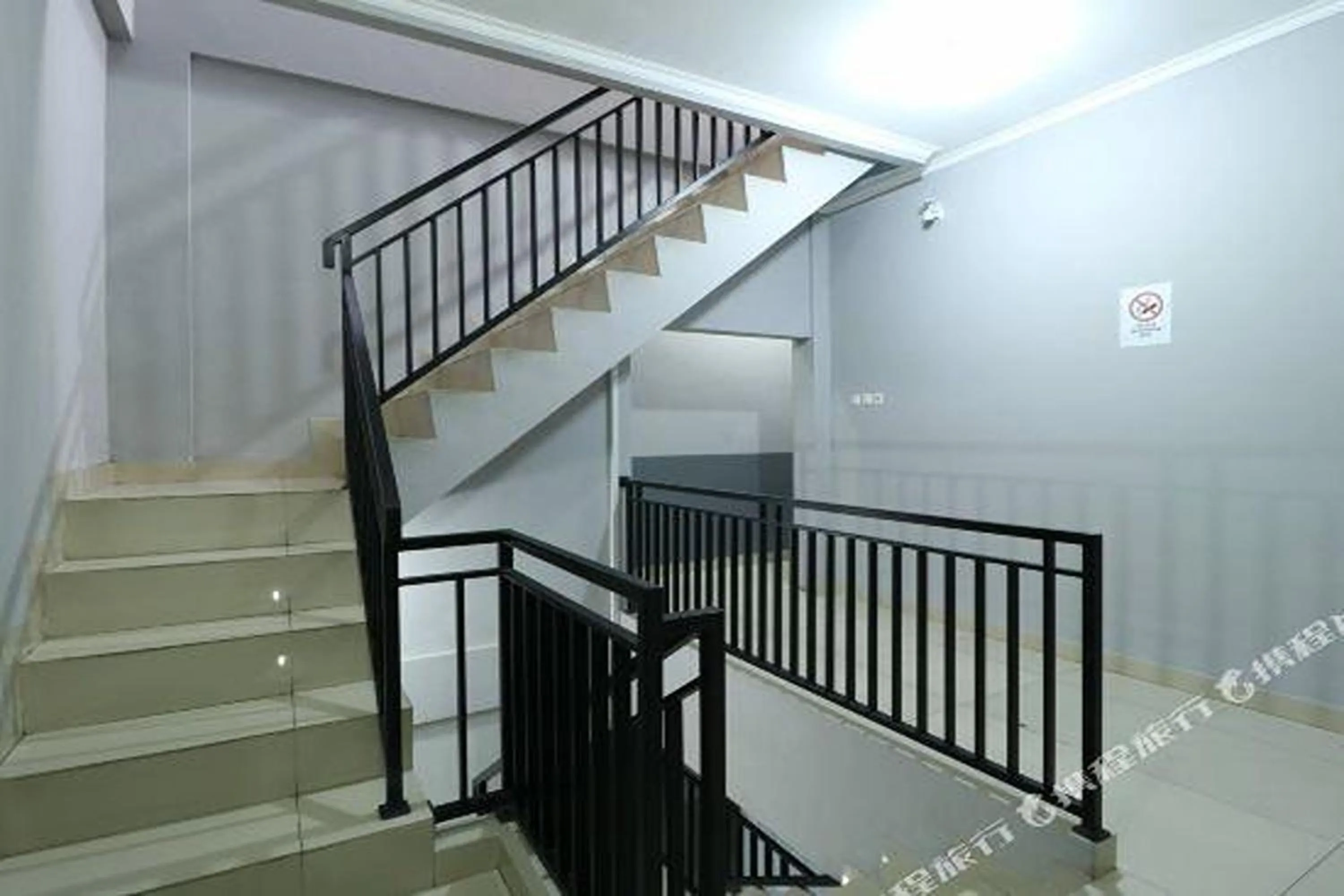 Property building in BARADA ROOMS