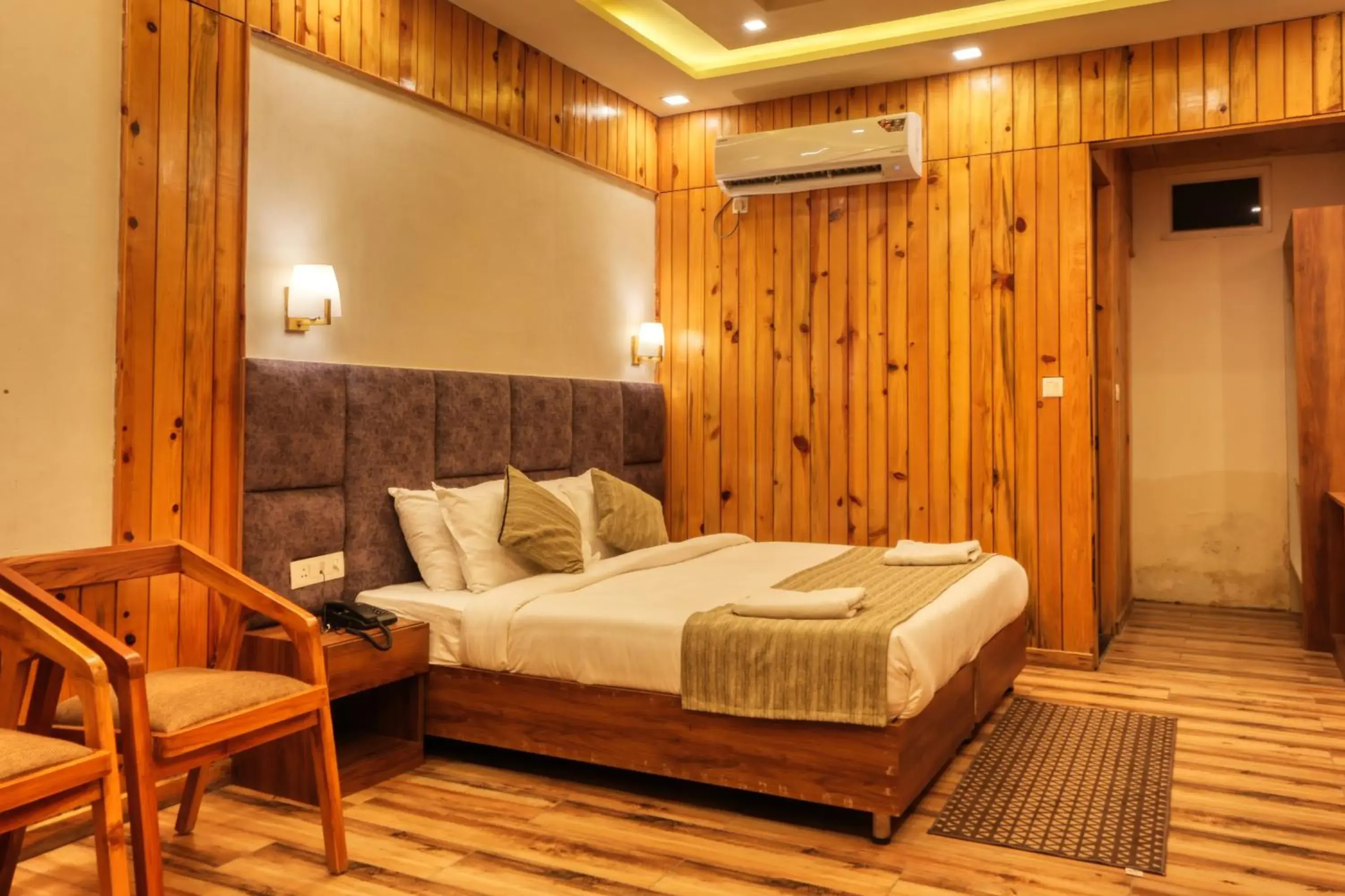 Bed in Qcent Woods Resort & Spa, Rishikesh Bed in Qcent Woods Resort & Spa, Rishikesh