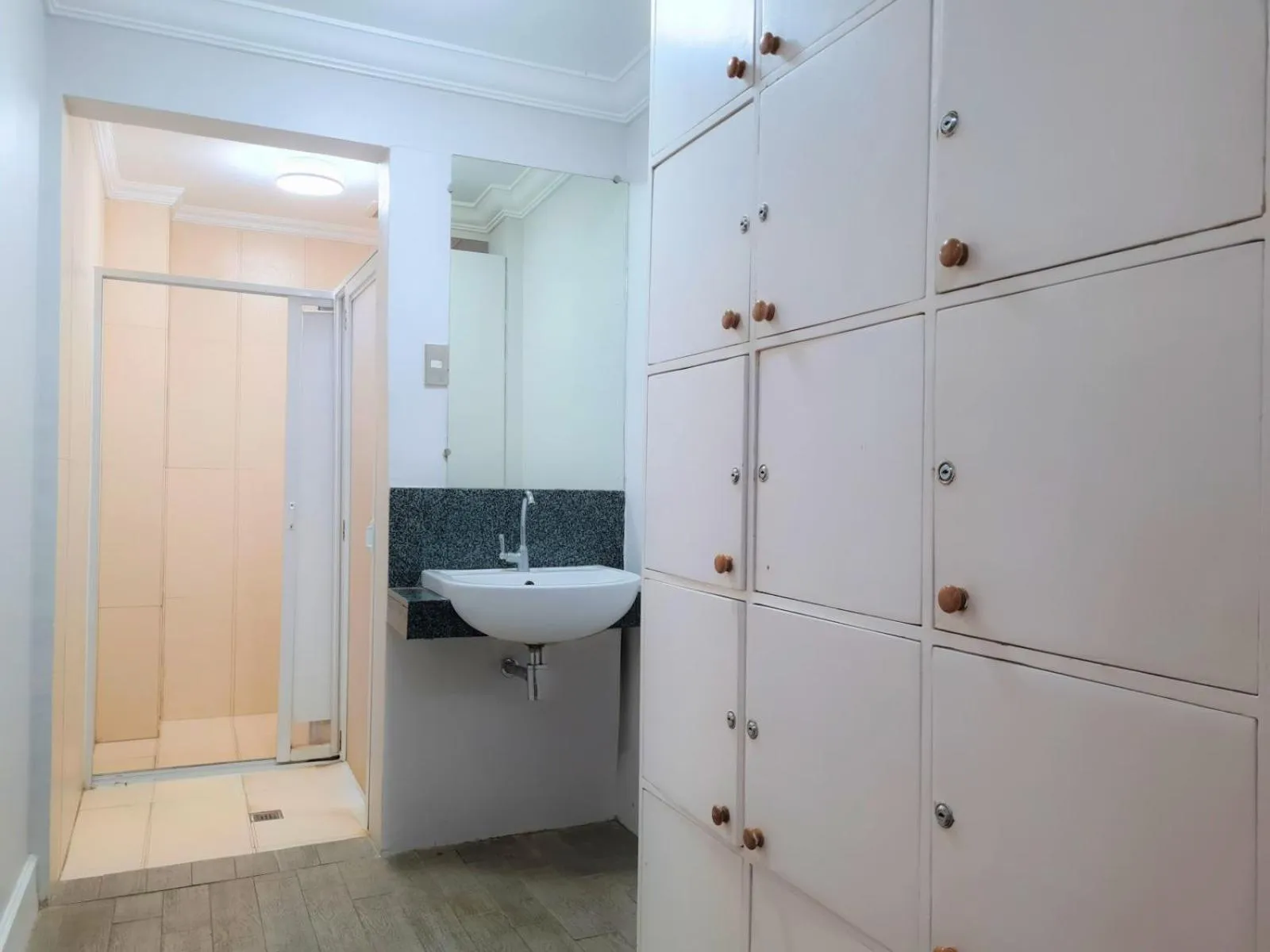 Bathroom in Fiesta Garden Hotel