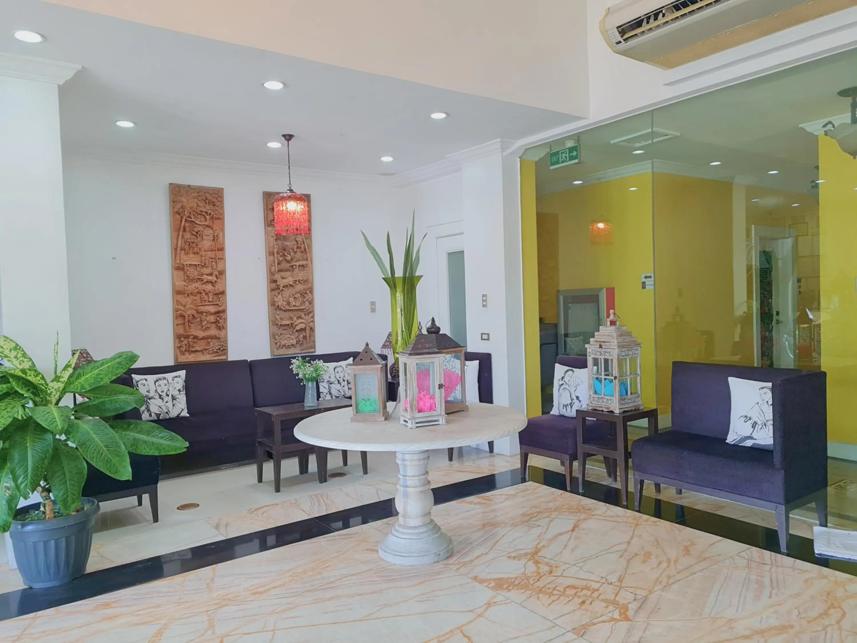 Lobby or reception in Fiesta Garden Hotel