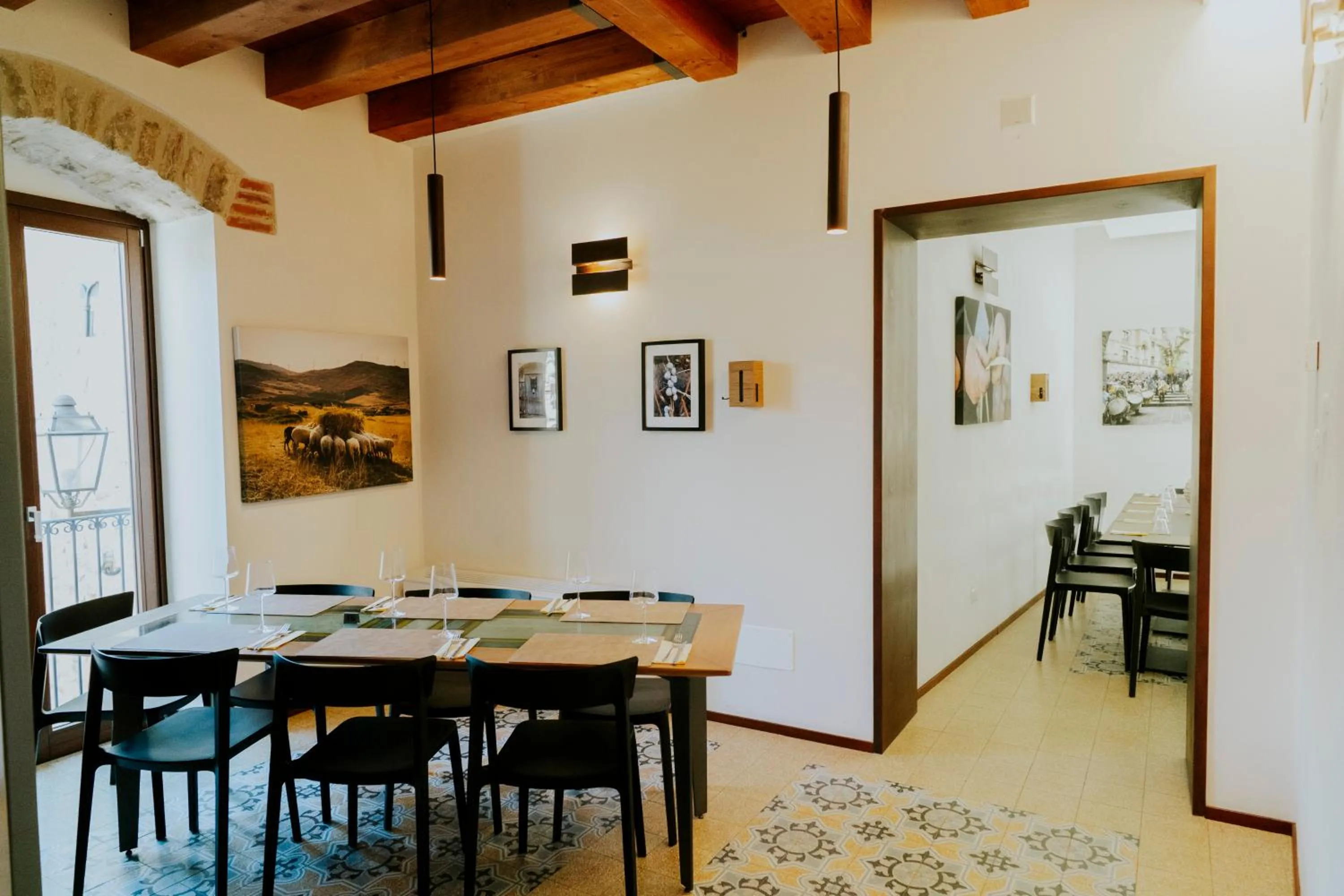 Restaurant/places to eat in BAGLIO TRAMONTANA