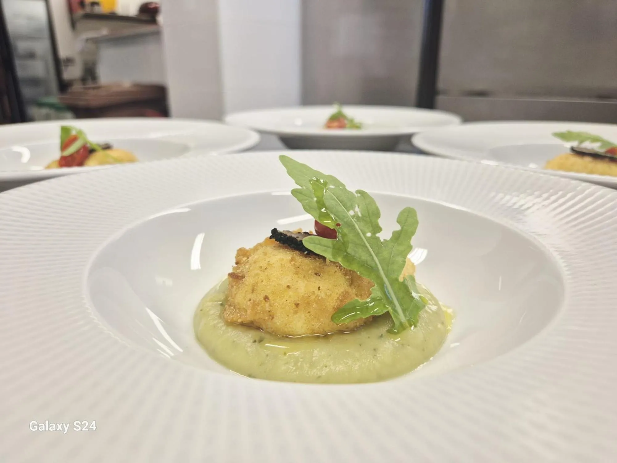 Restaurant/places to eat in BAGLIO TRAMONTANA