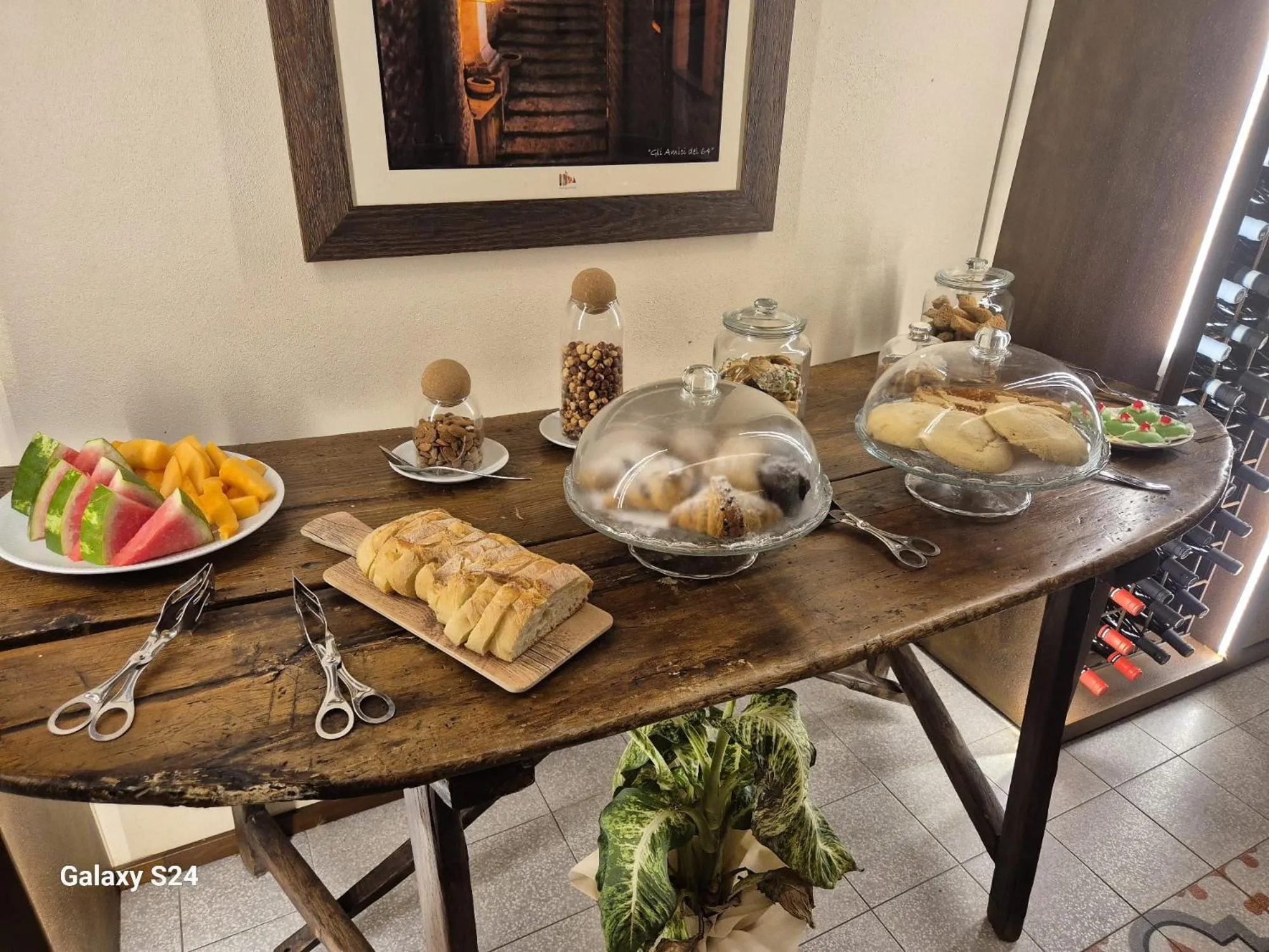 Restaurant/places to eat in BAGLIO TRAMONTANA