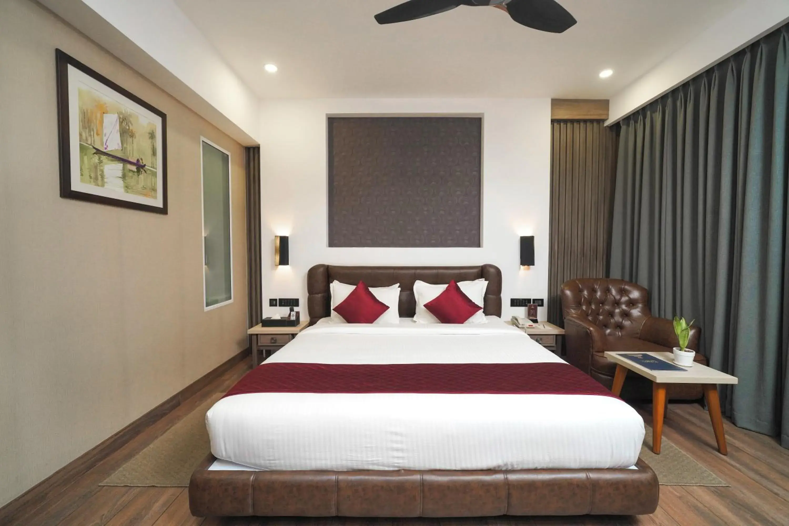 Bed in Classic Regency Bed in Classic Regency