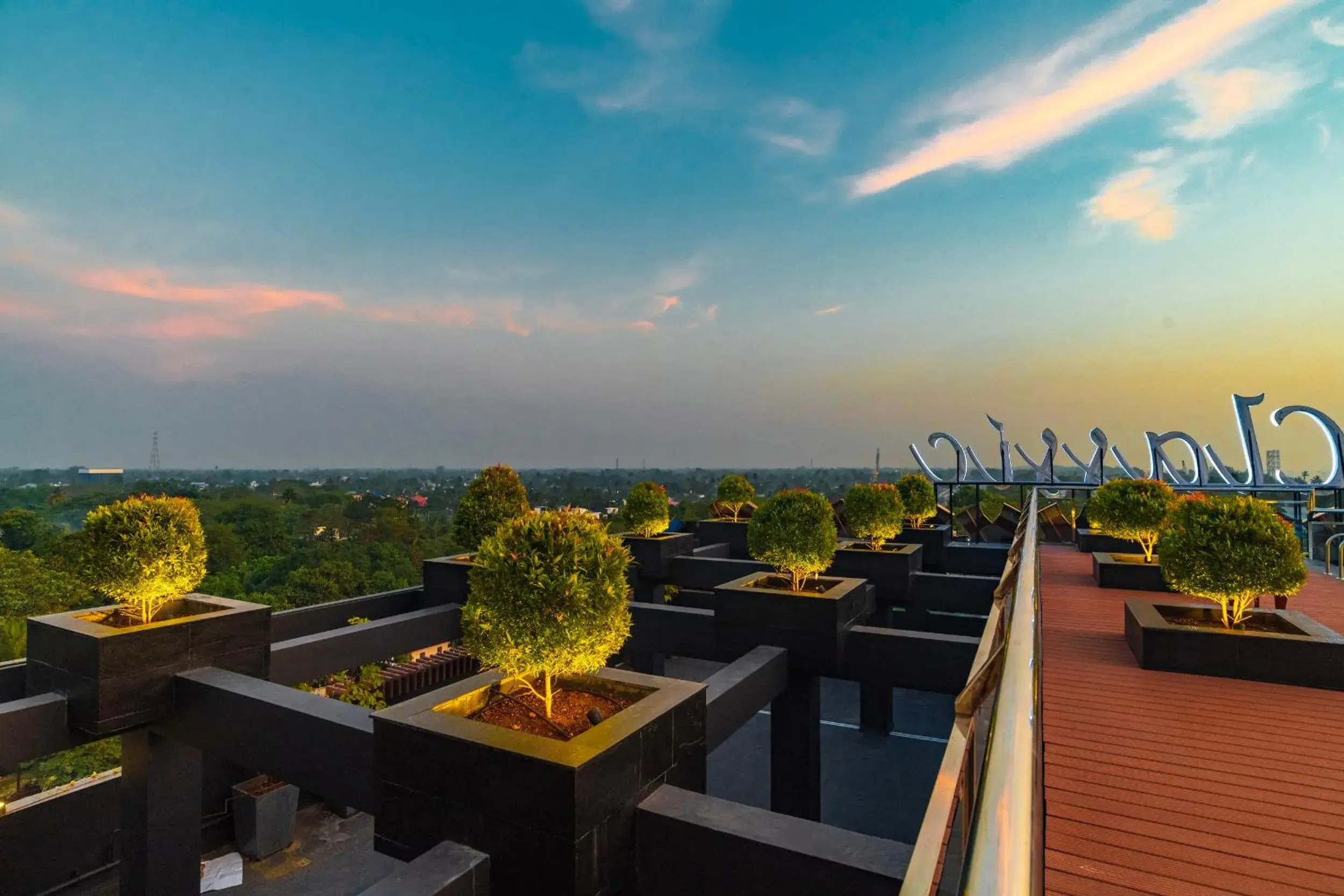 Property building in Classic Regency Property building in Classic Regency