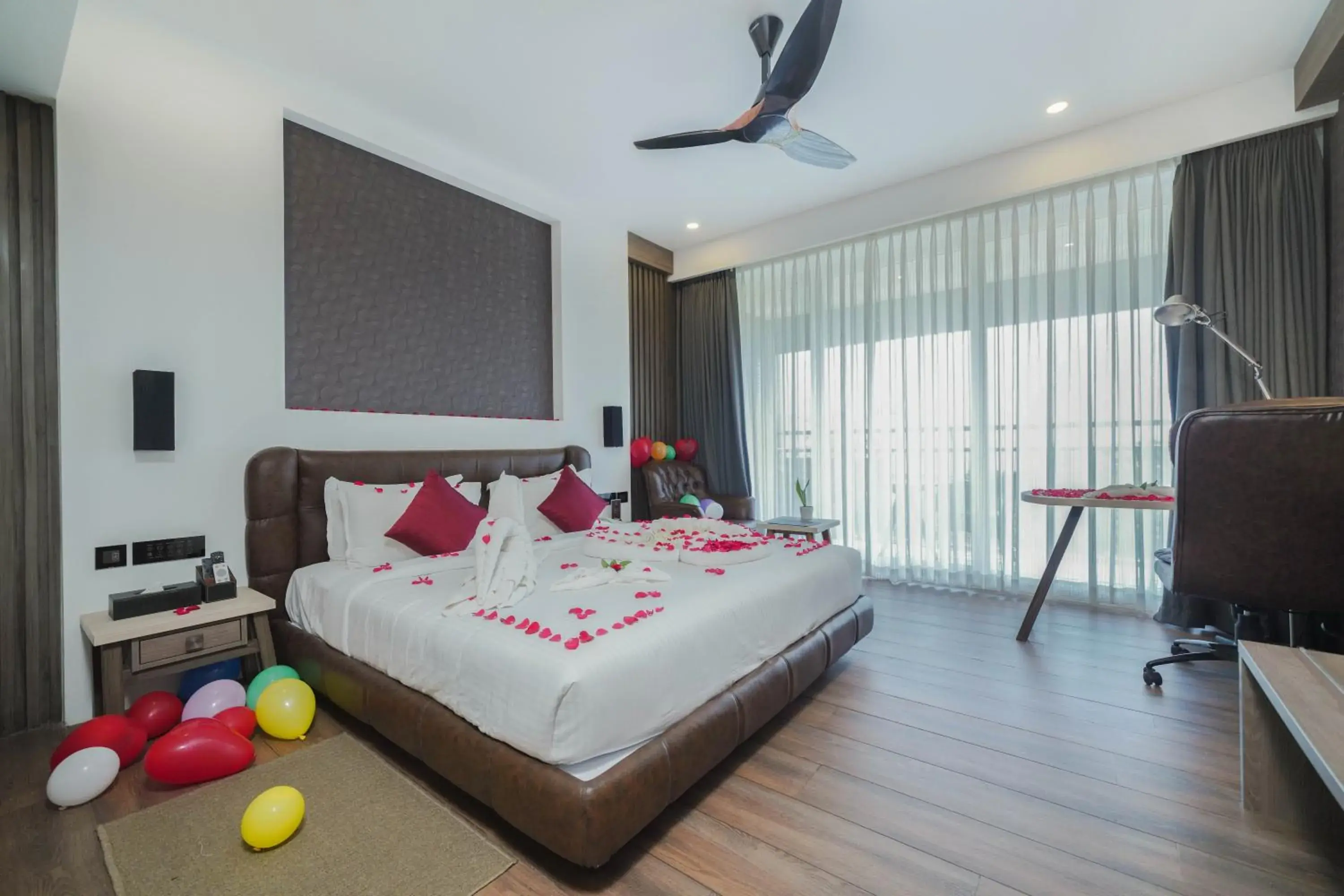 Bed in Classic Regency Bed in Classic Regency