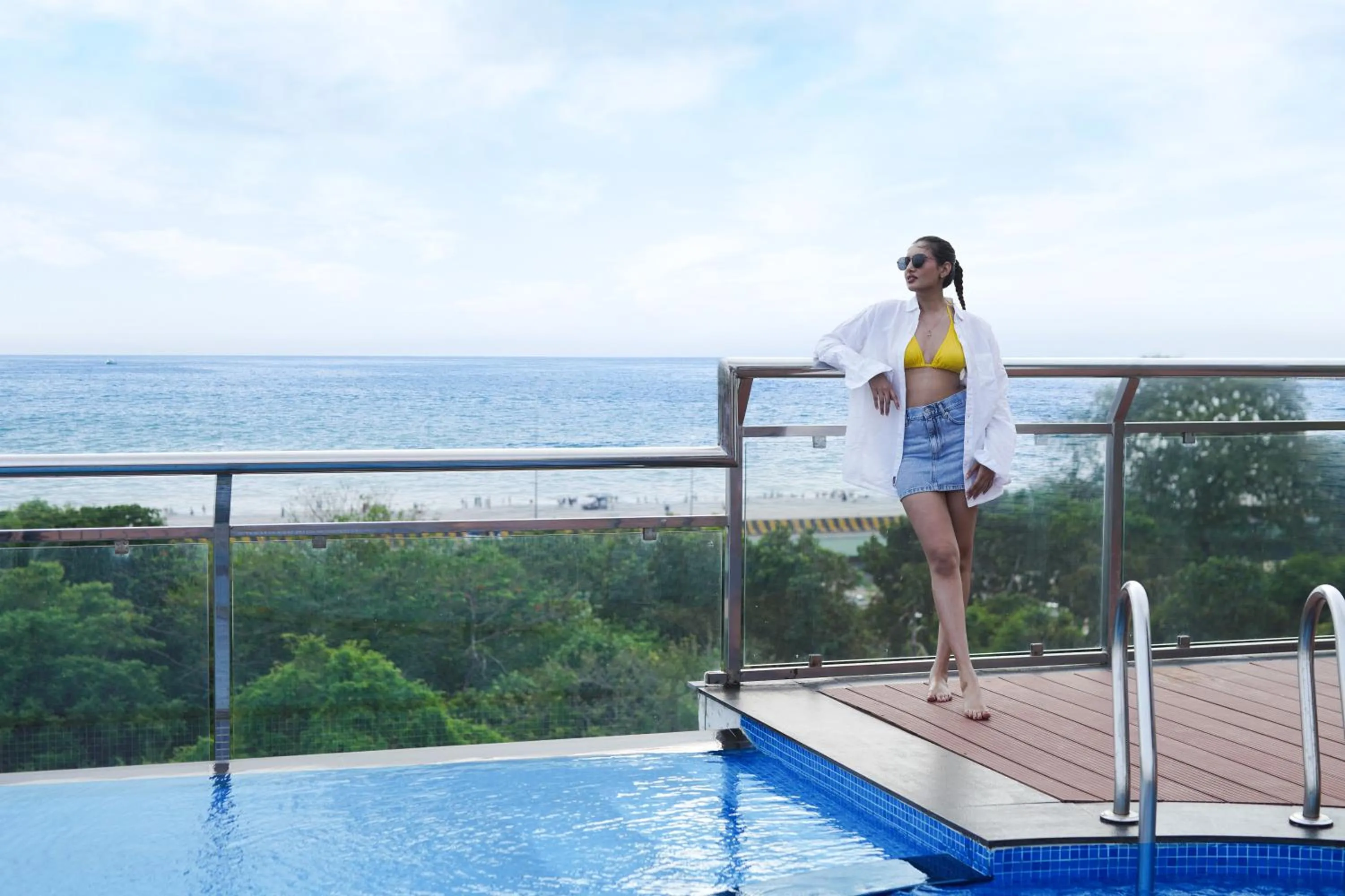 Sea view in Classic Regency