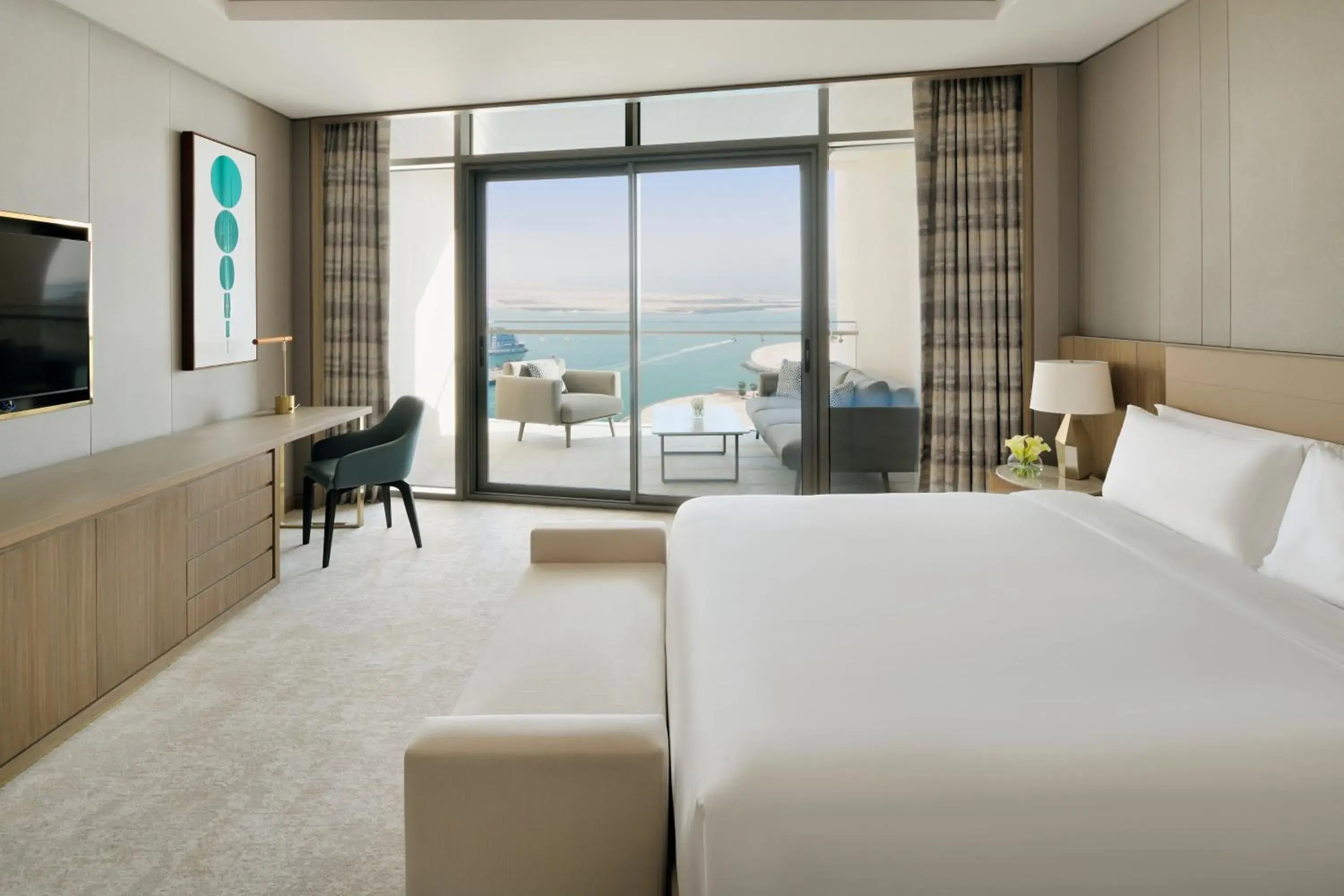 Bed in InterContinental Residences Abu Dhabi by IHG Bed in InterContinental Residences Abu Dhabi by IHG