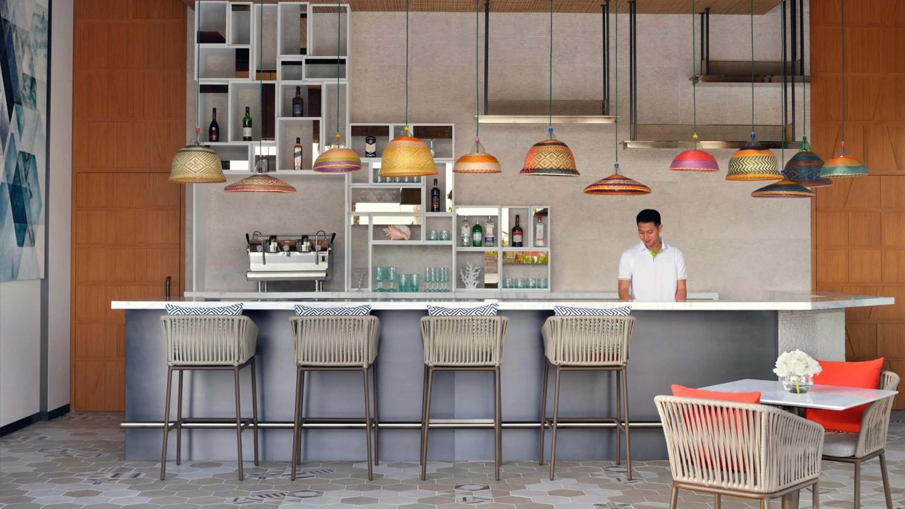 Lounge or bar in InterContinental Residences Abu Dhabi by IHG