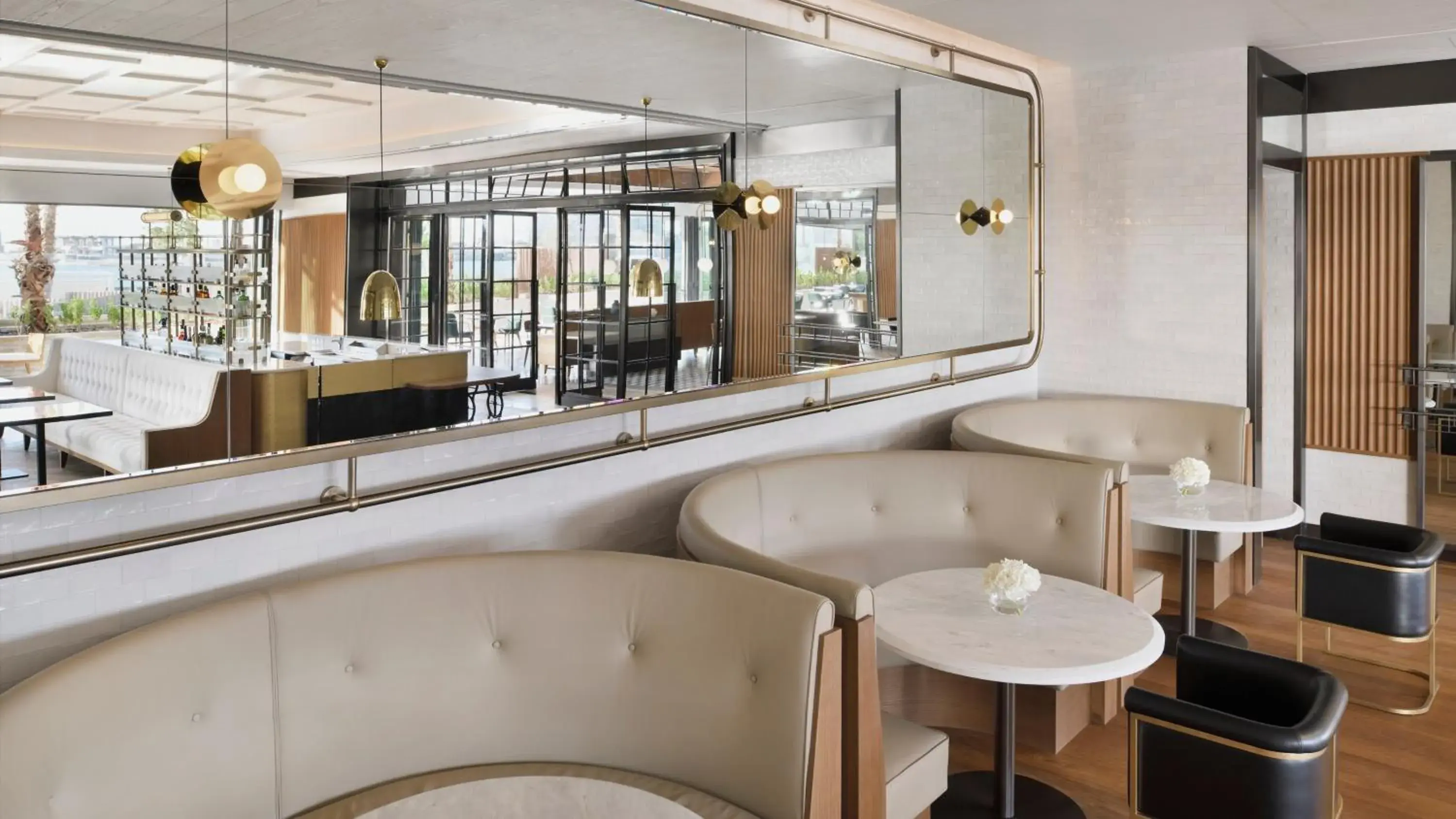 Restaurant/places to eat in InterContinental Residences Abu Dhabi by IHG Restaurant/places to eat in InterContinental Residences Abu Dhabi by IHG