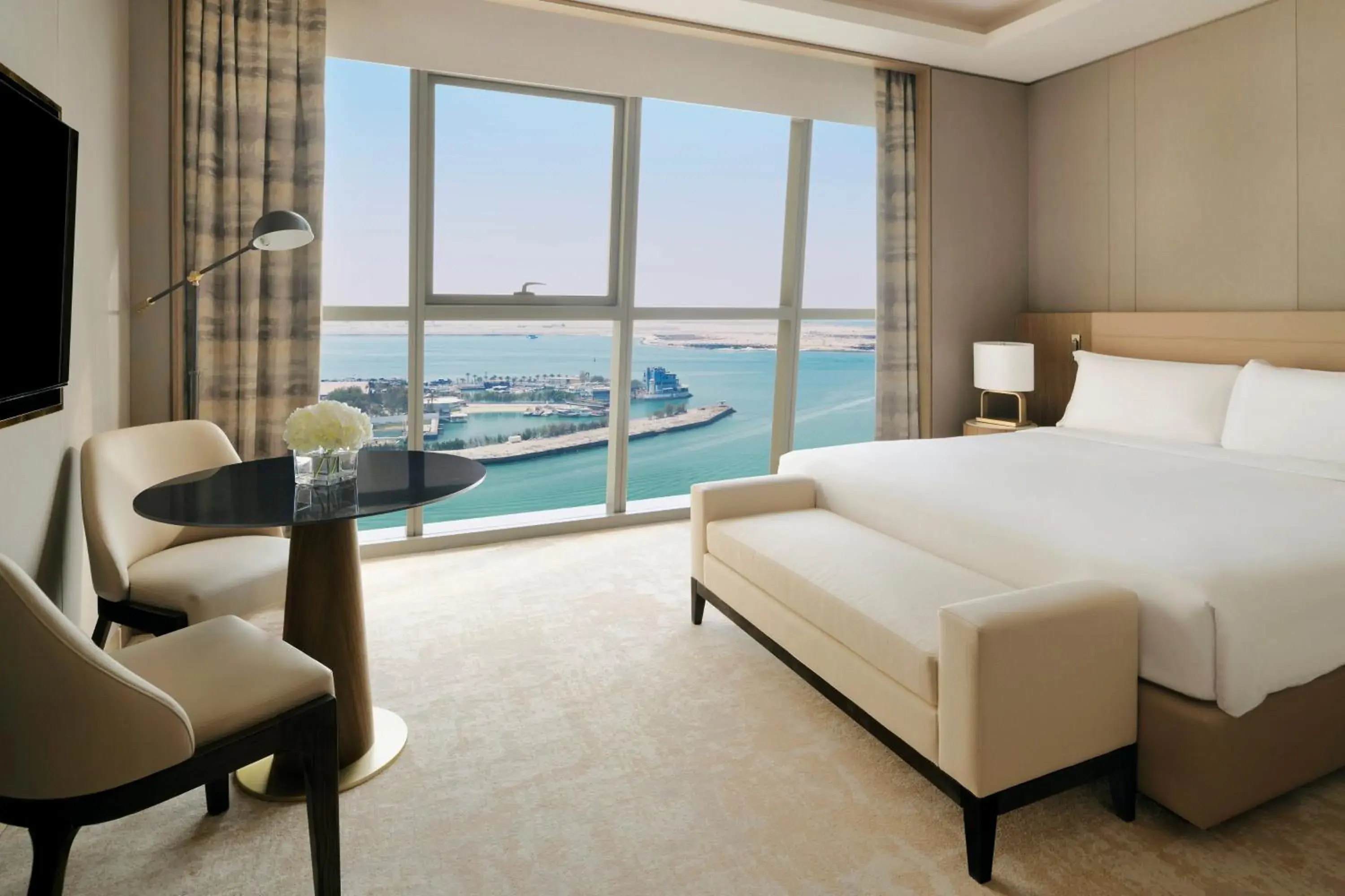 Photo of the whole room, Bed in InterContinental Residences Abu Dhabi by IHG Photo of the whole room, Bed in InterContinental Residences Abu Dhabi by IHG