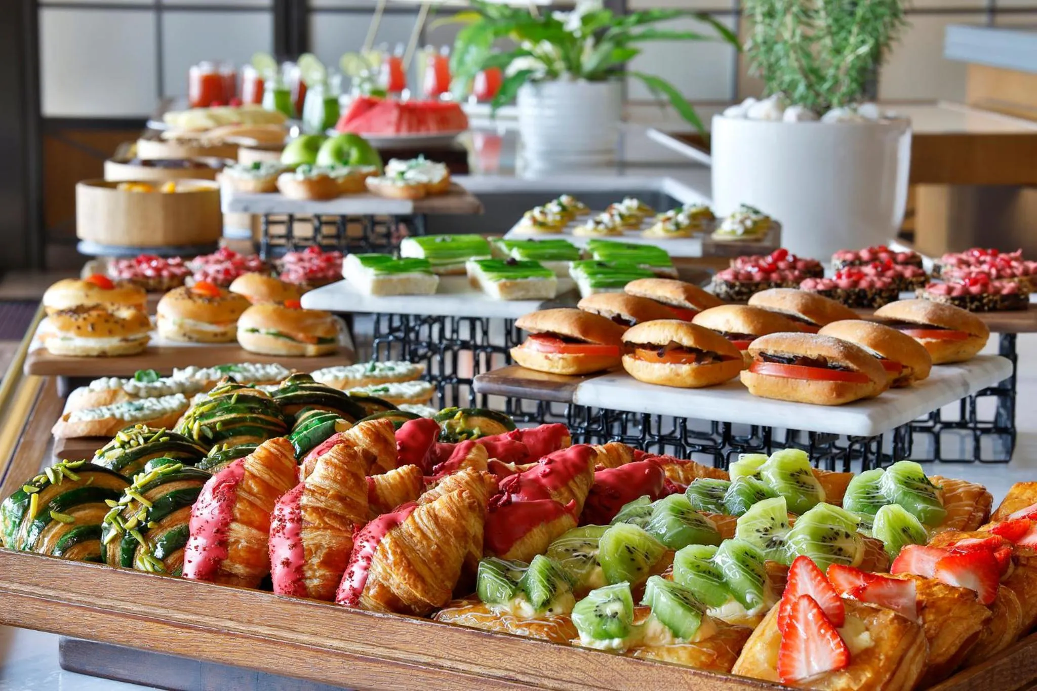 Meeting/conference room in InterContinental Residences Abu Dhabi by IHG