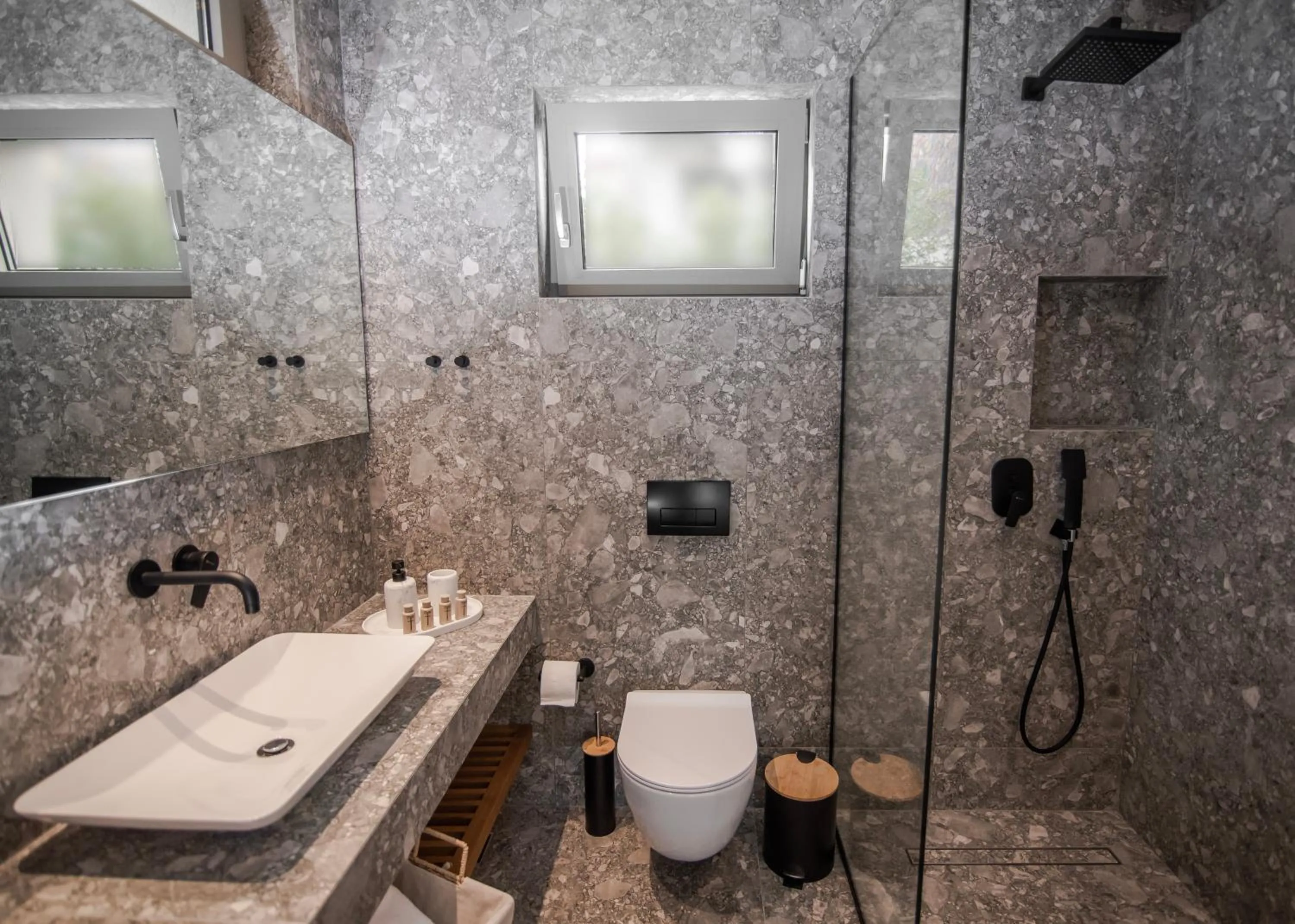 Shower in Kaktus Suites Private Pool