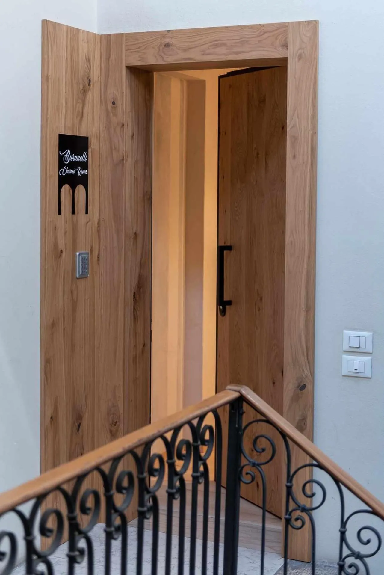 Facade/entrance in Buranelli Charme Rooms