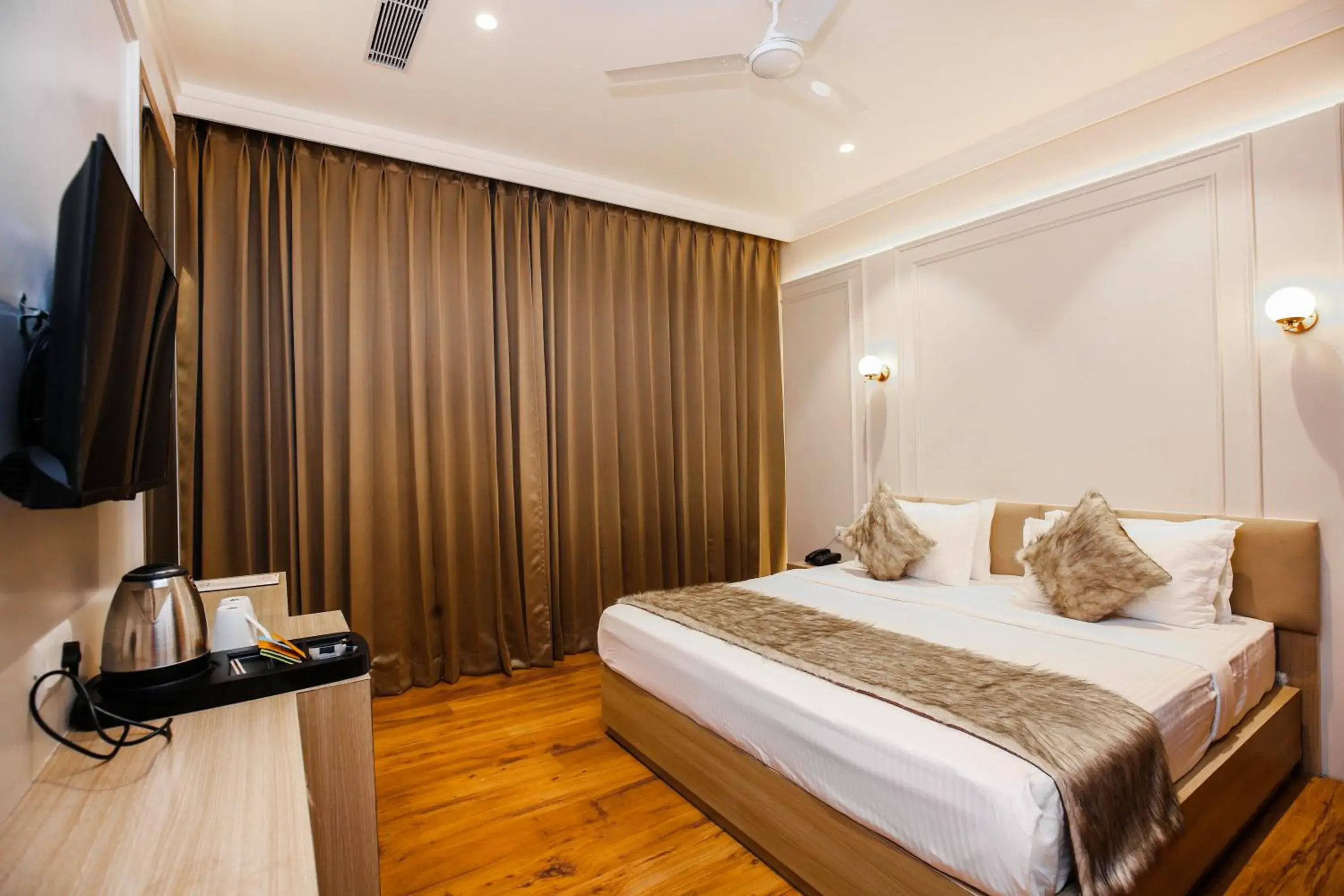 Bedroom, Bed in Hotel Euphoria Green Bedroom, Bed in Hotel Euphoria Green