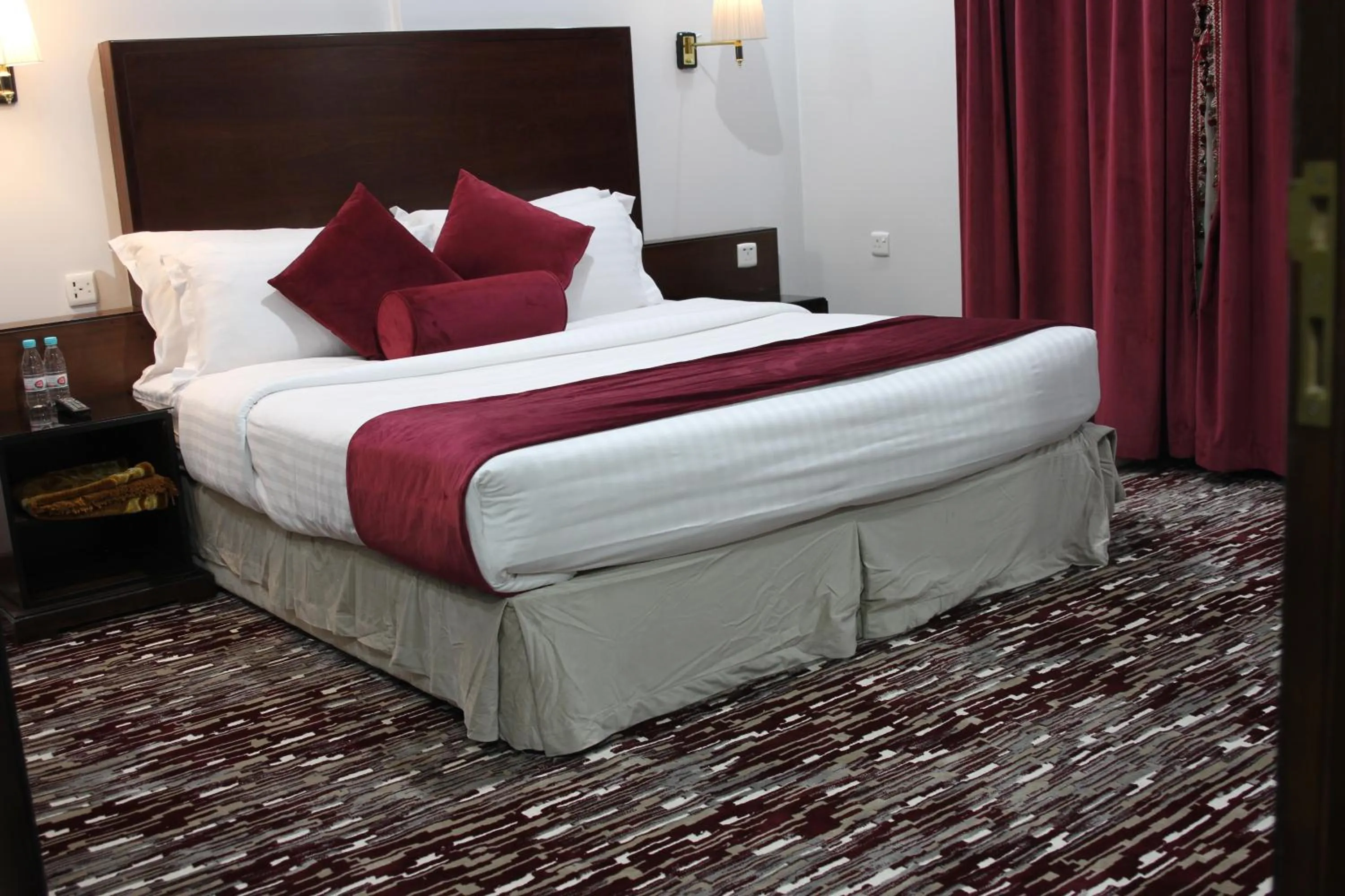 Bed in Carawan Al Khaleej Hotel Olaya