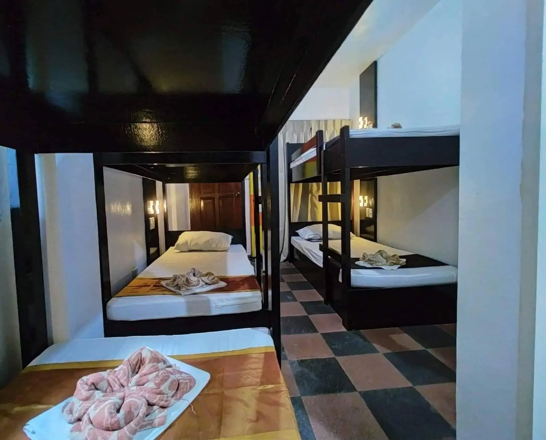 Bed in Corazon Tourist Inn