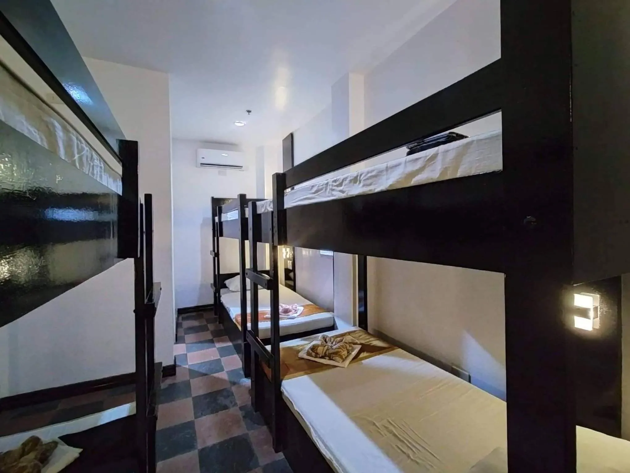 Bed in Corazon Tourist Inn