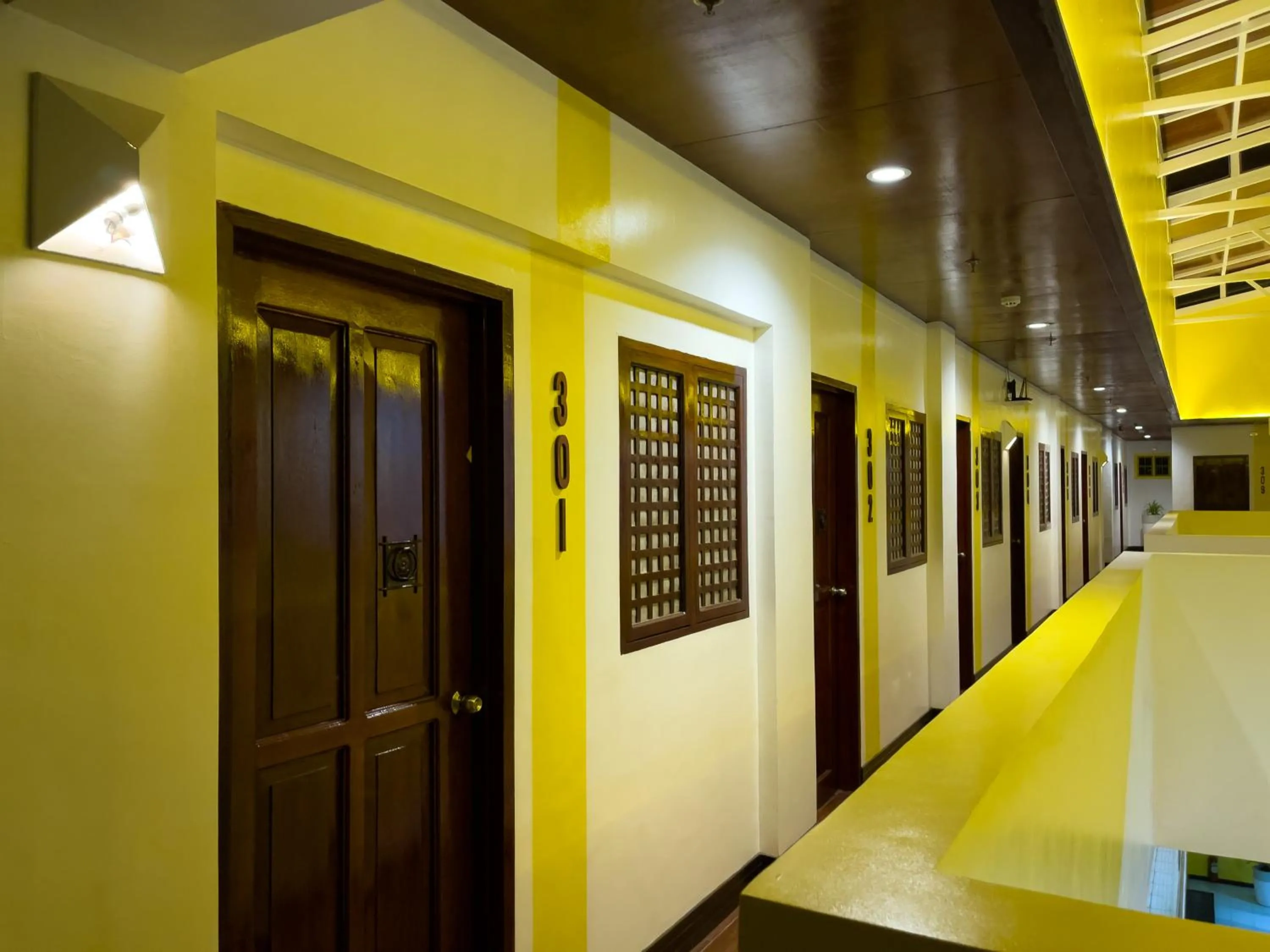 Corazon Tourist Inn