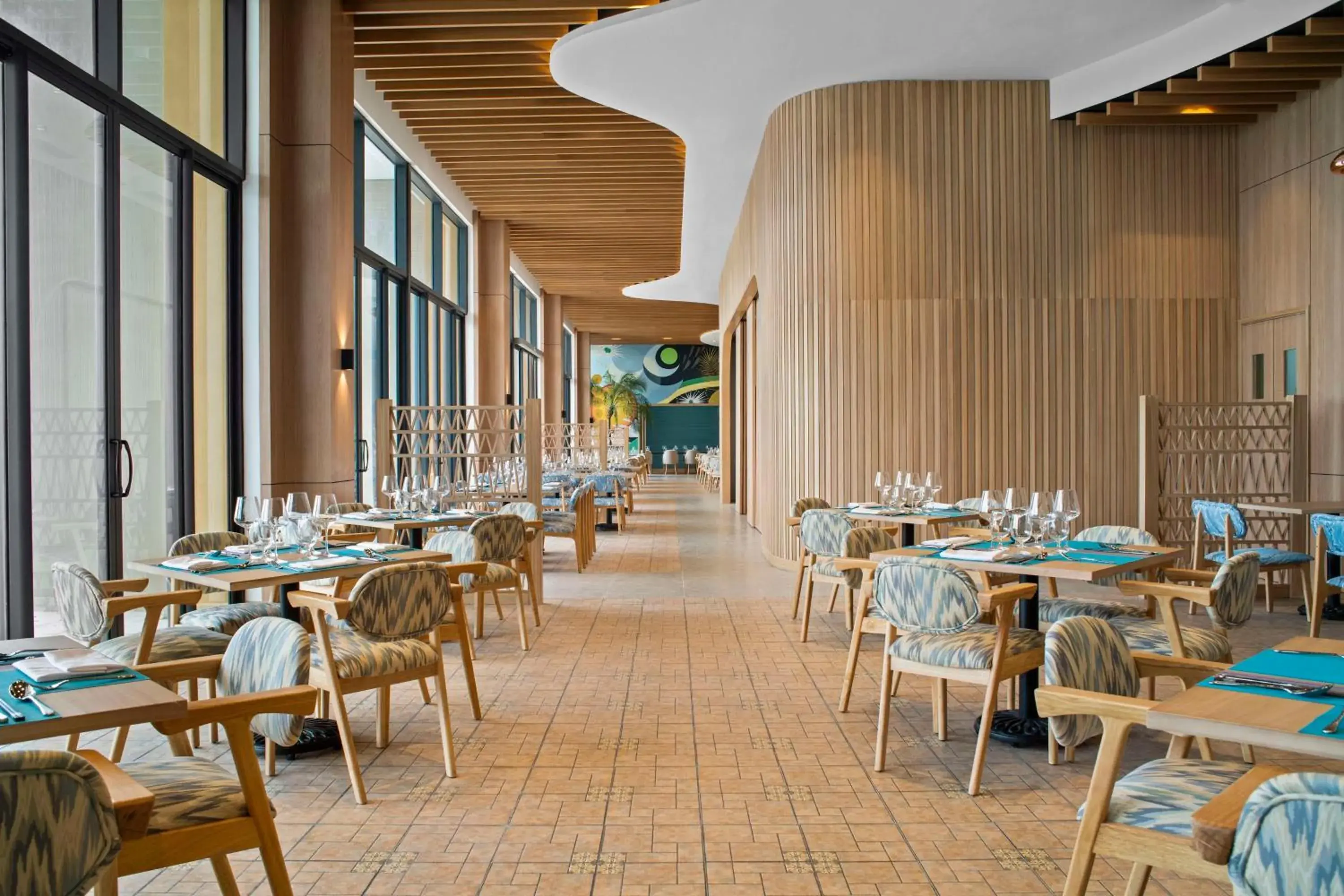 Restaurant/places to eat in Dhawa Ho Tram Restaurant/places to eat in Dhawa Ho Tram