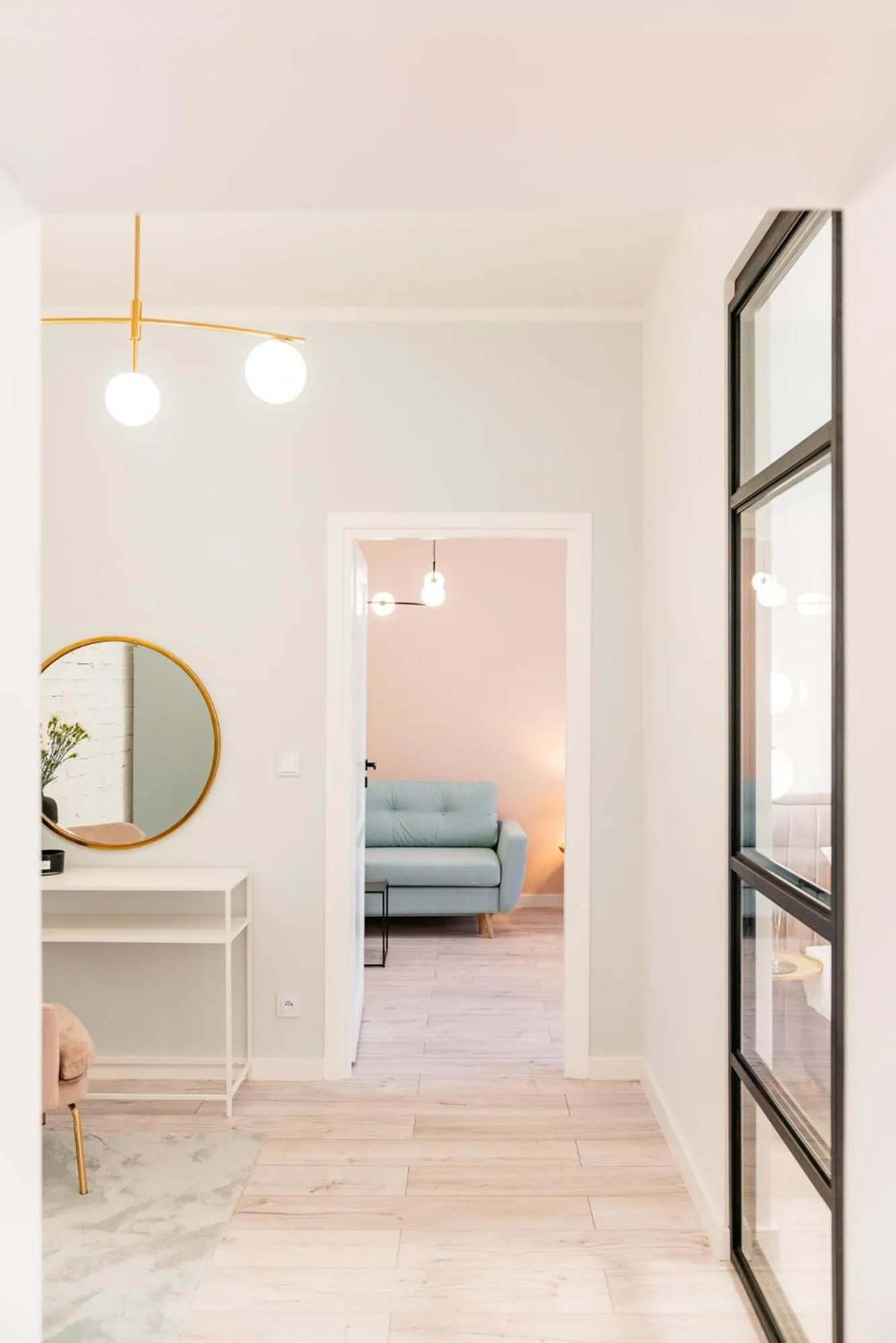 Seating area, Bed in Crystal House II - LoftAffair Collection