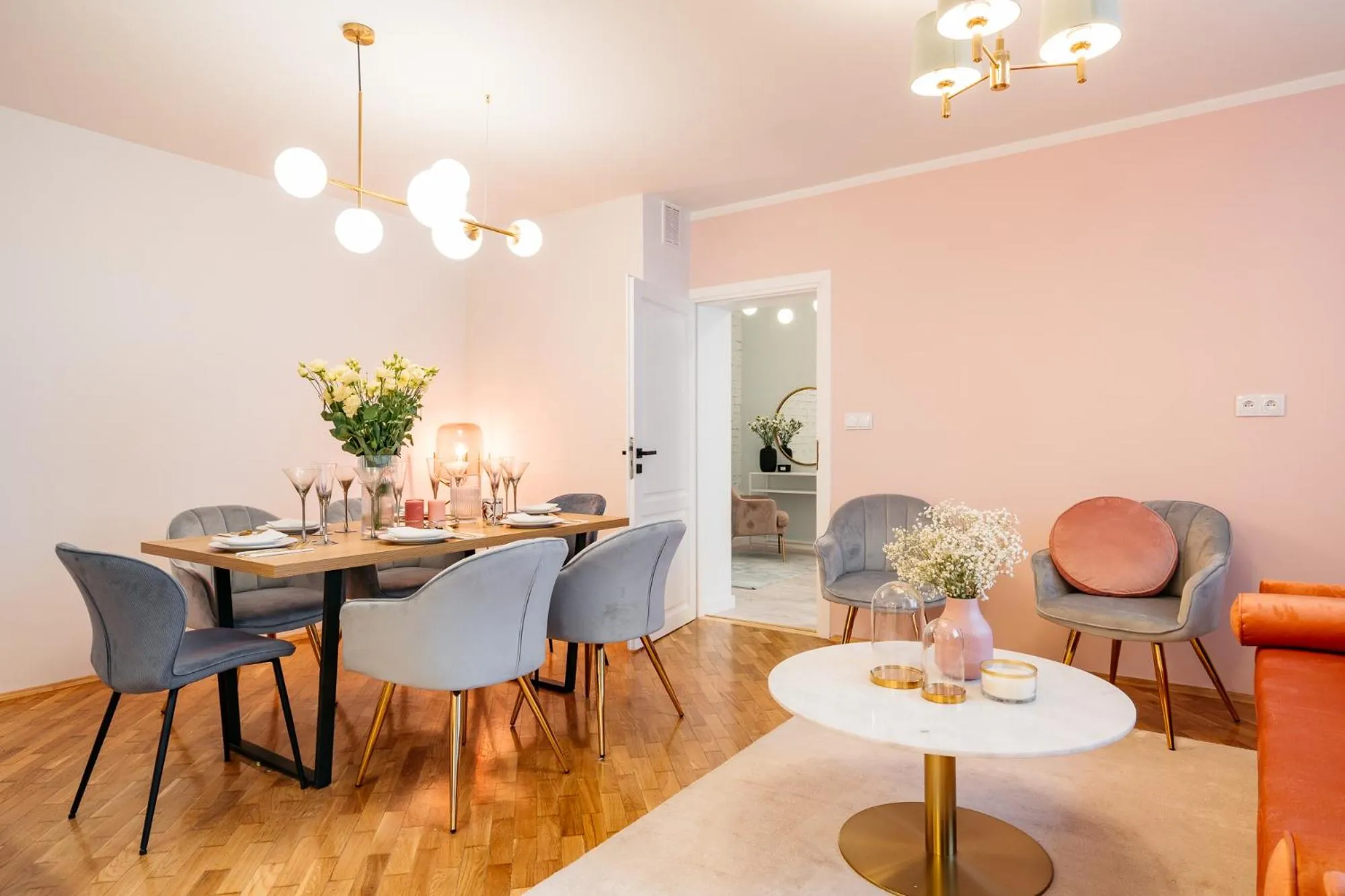 Living room in Crystal House II - LoftAffair Collection