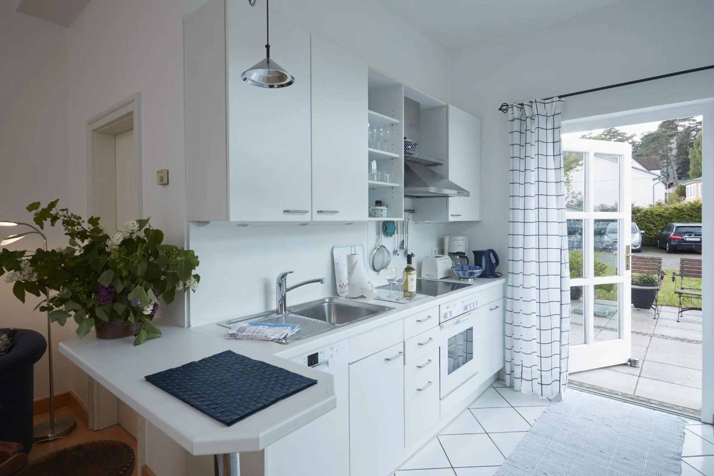 Kitchen or kitchenette in Villa Cremona Ferienwohnung 1