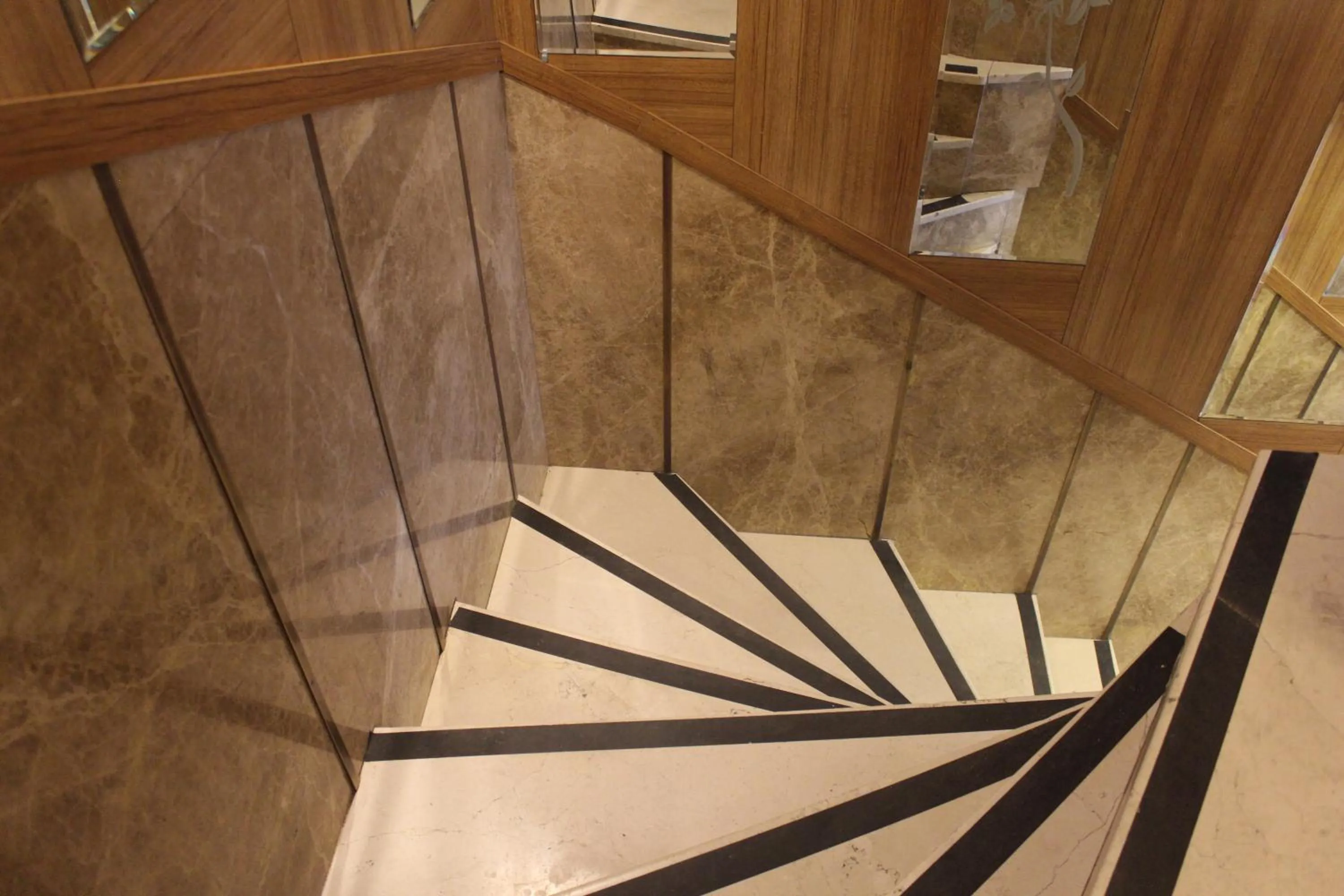 Property building in GROSS HOTEL