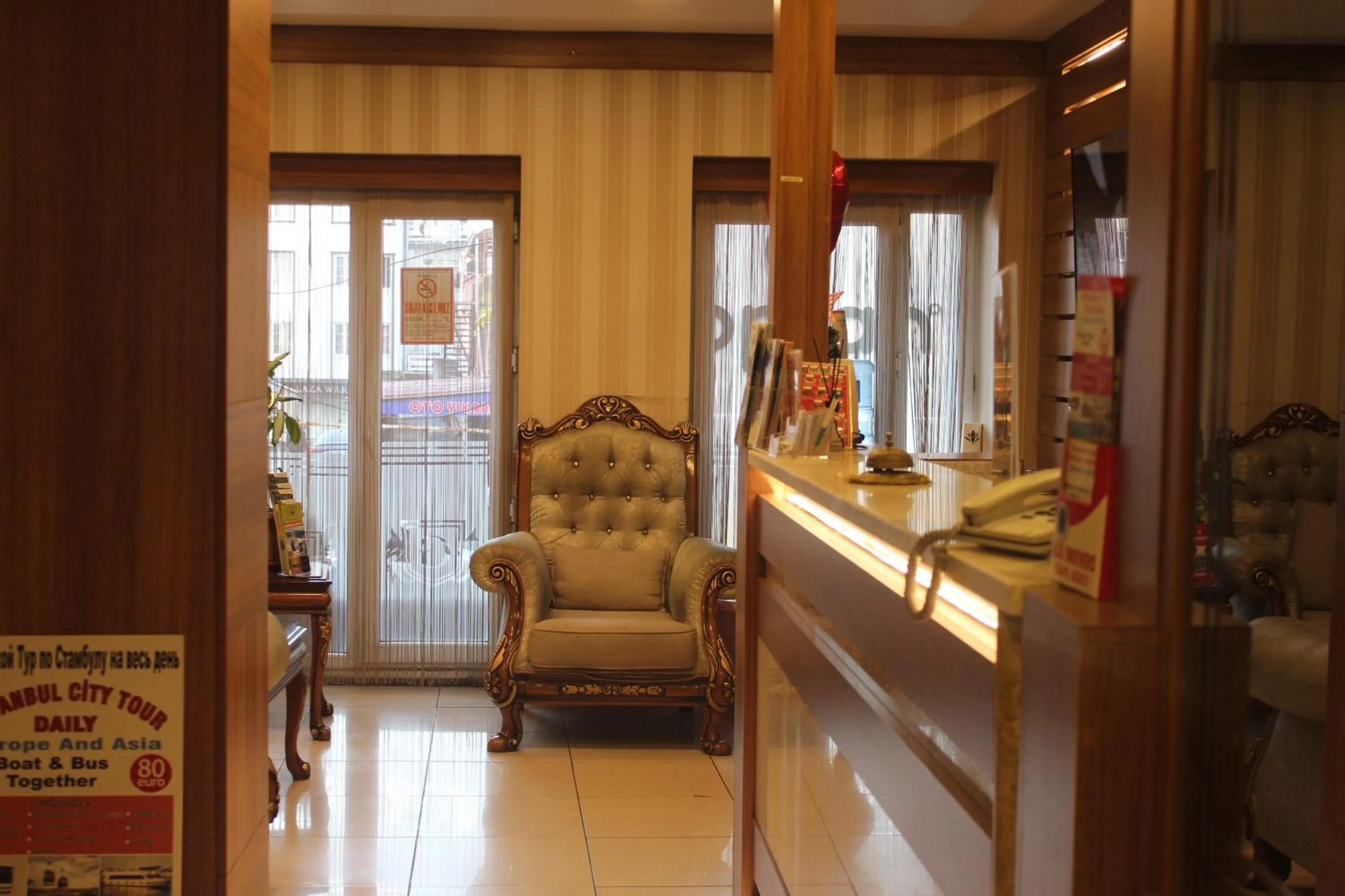 Seating area in GROSS HOTEL