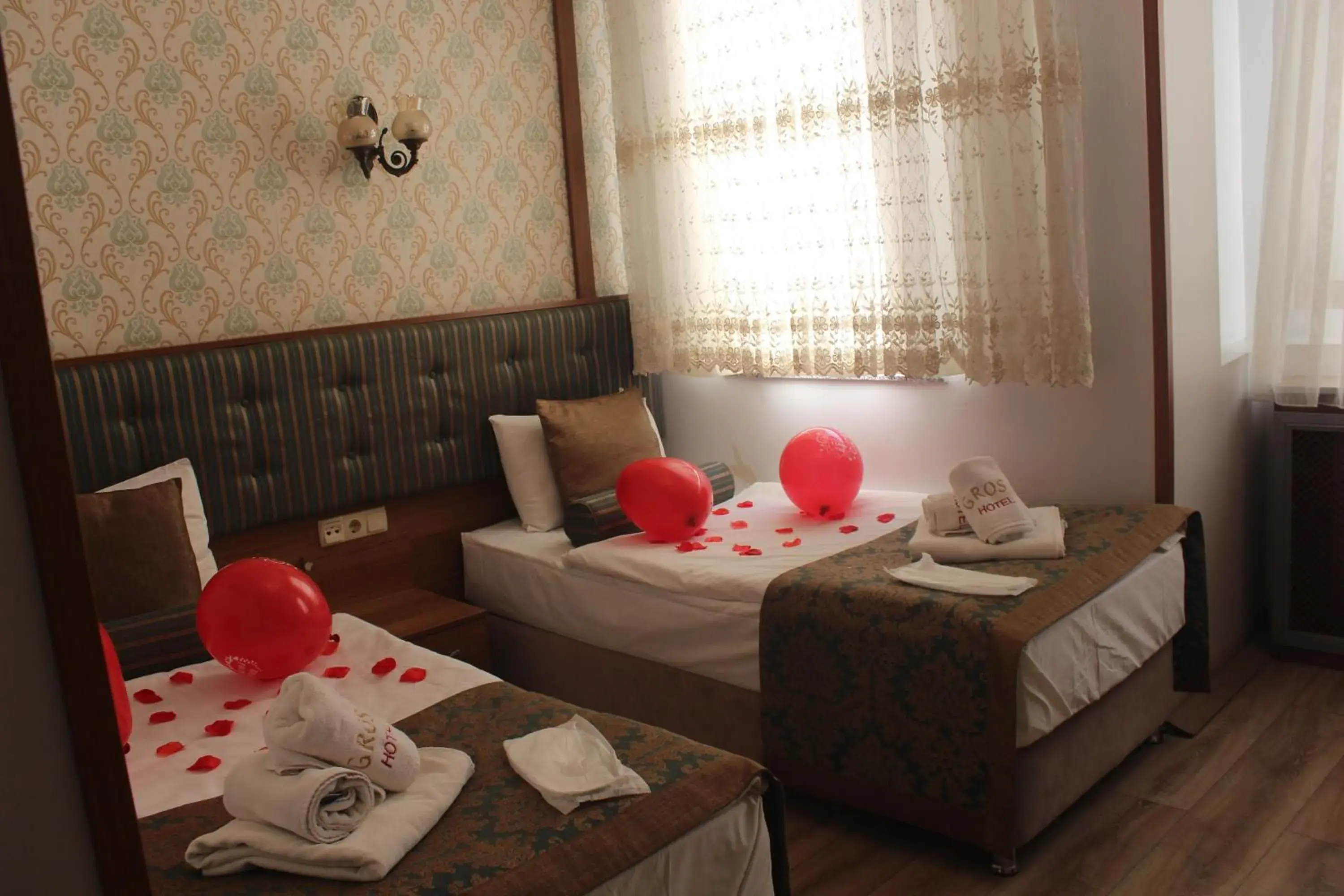 Standard Twin Room in GROSS HOTEL Standard Twin Room in GROSS HOTEL