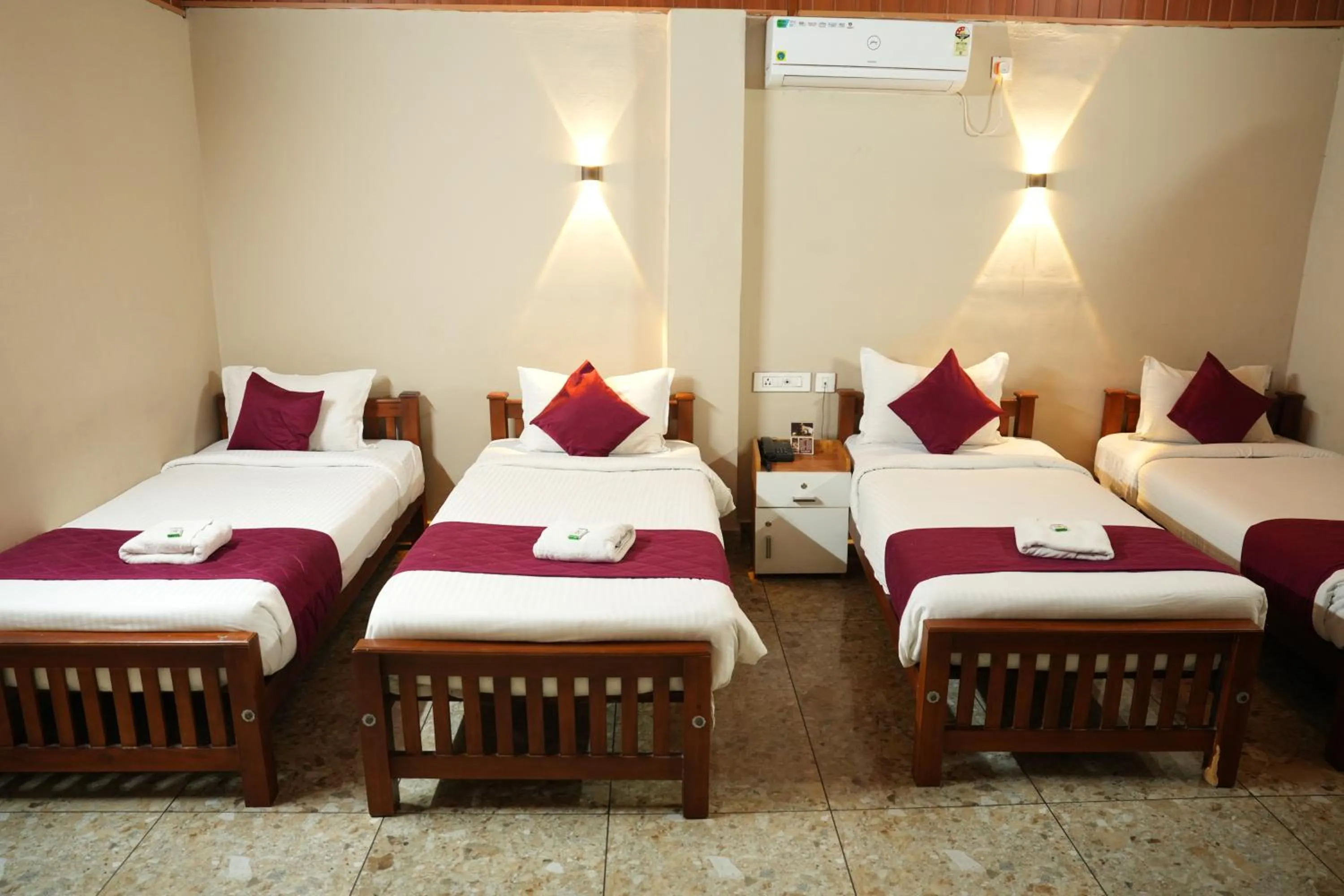 Bed in Dreams Paradise Airport Residency