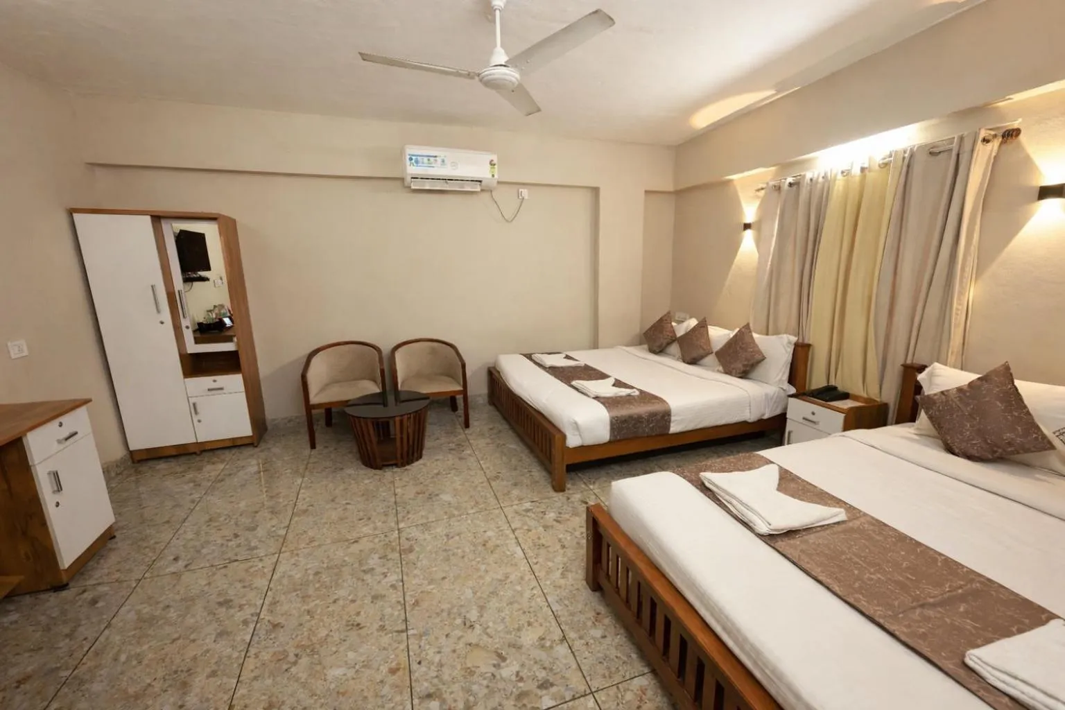 Bedroom, Bed in Dreams Paradise Airport Residency