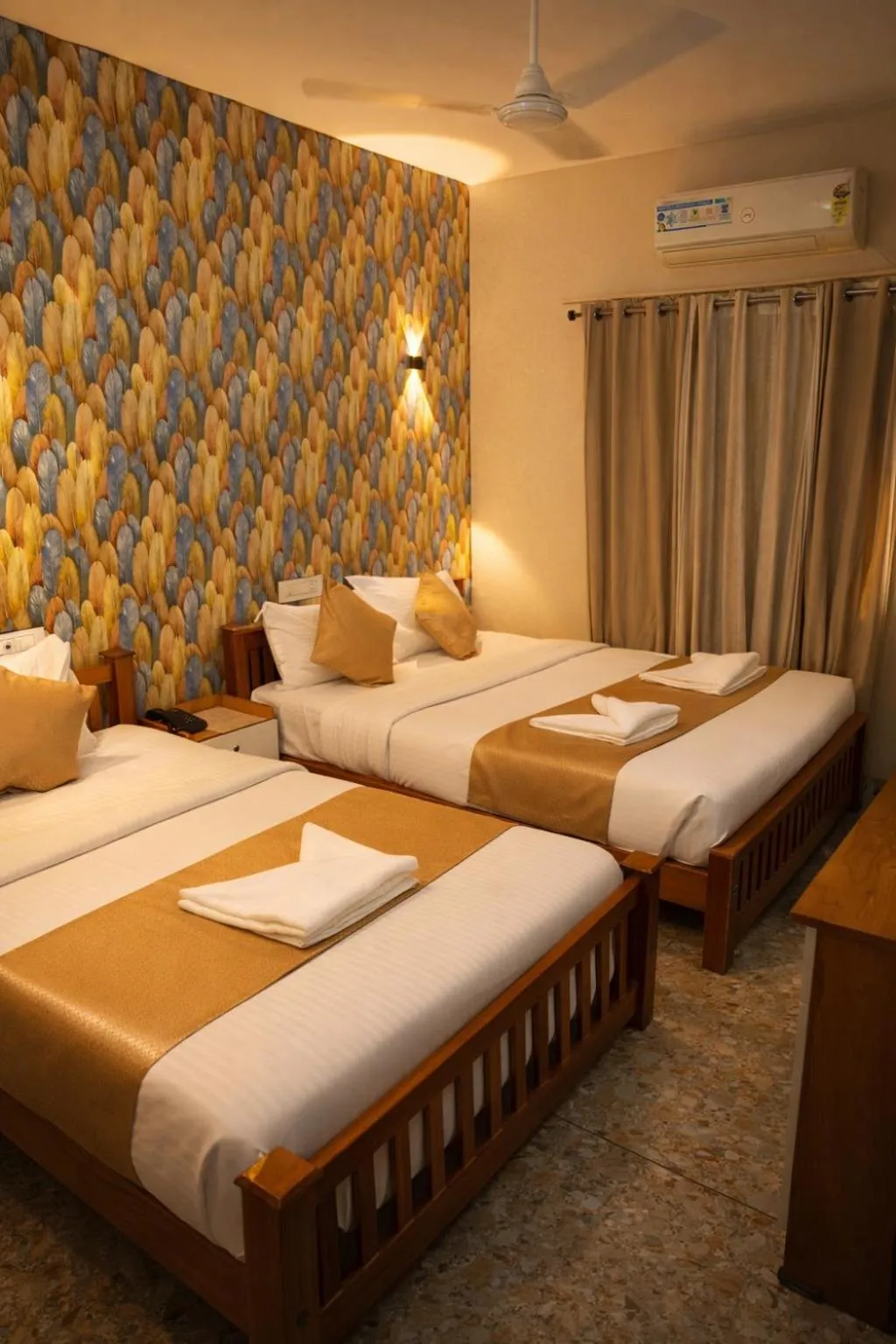 Bed in Dreams Paradise Airport Residency