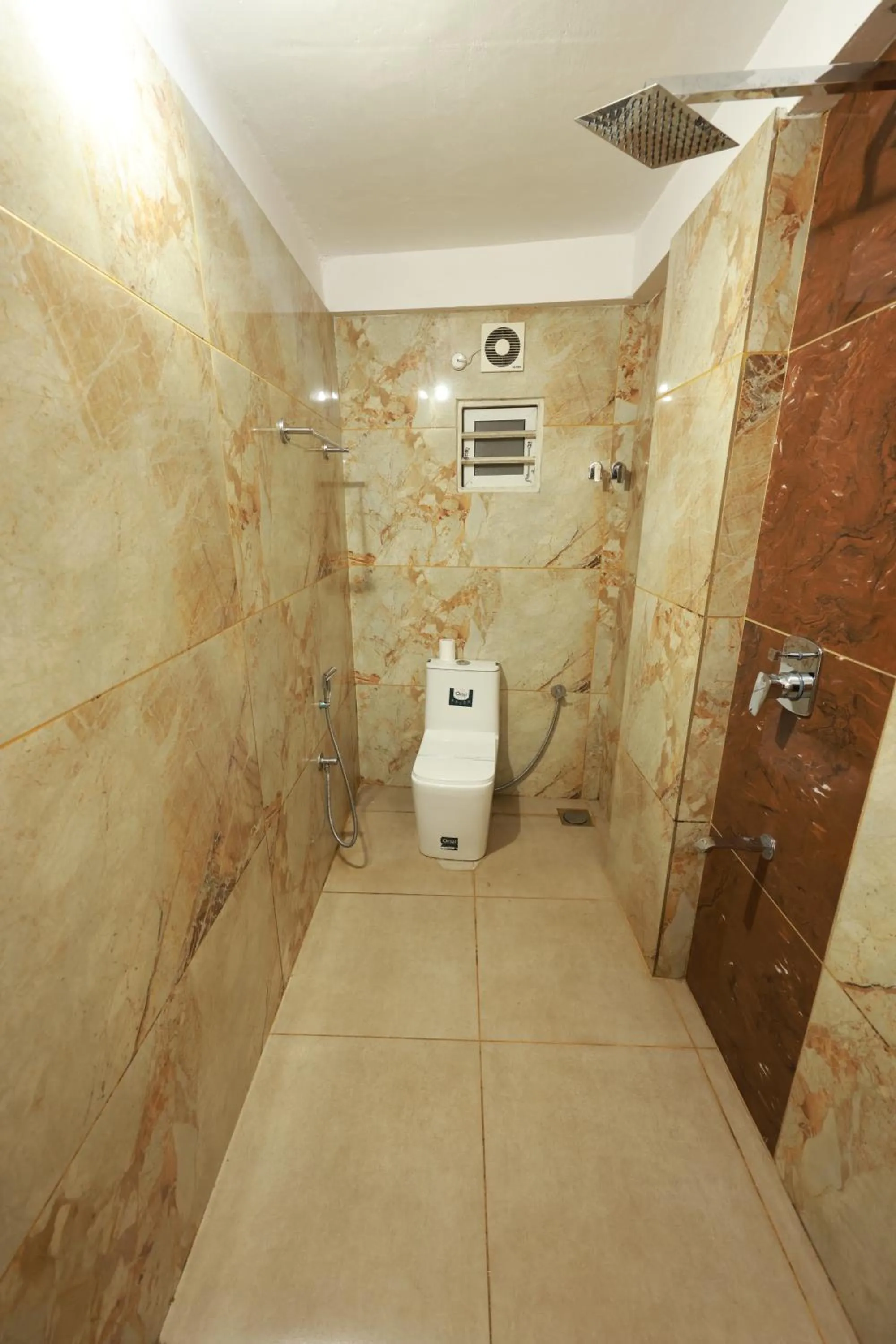 Dreams Paradise Airport Residency