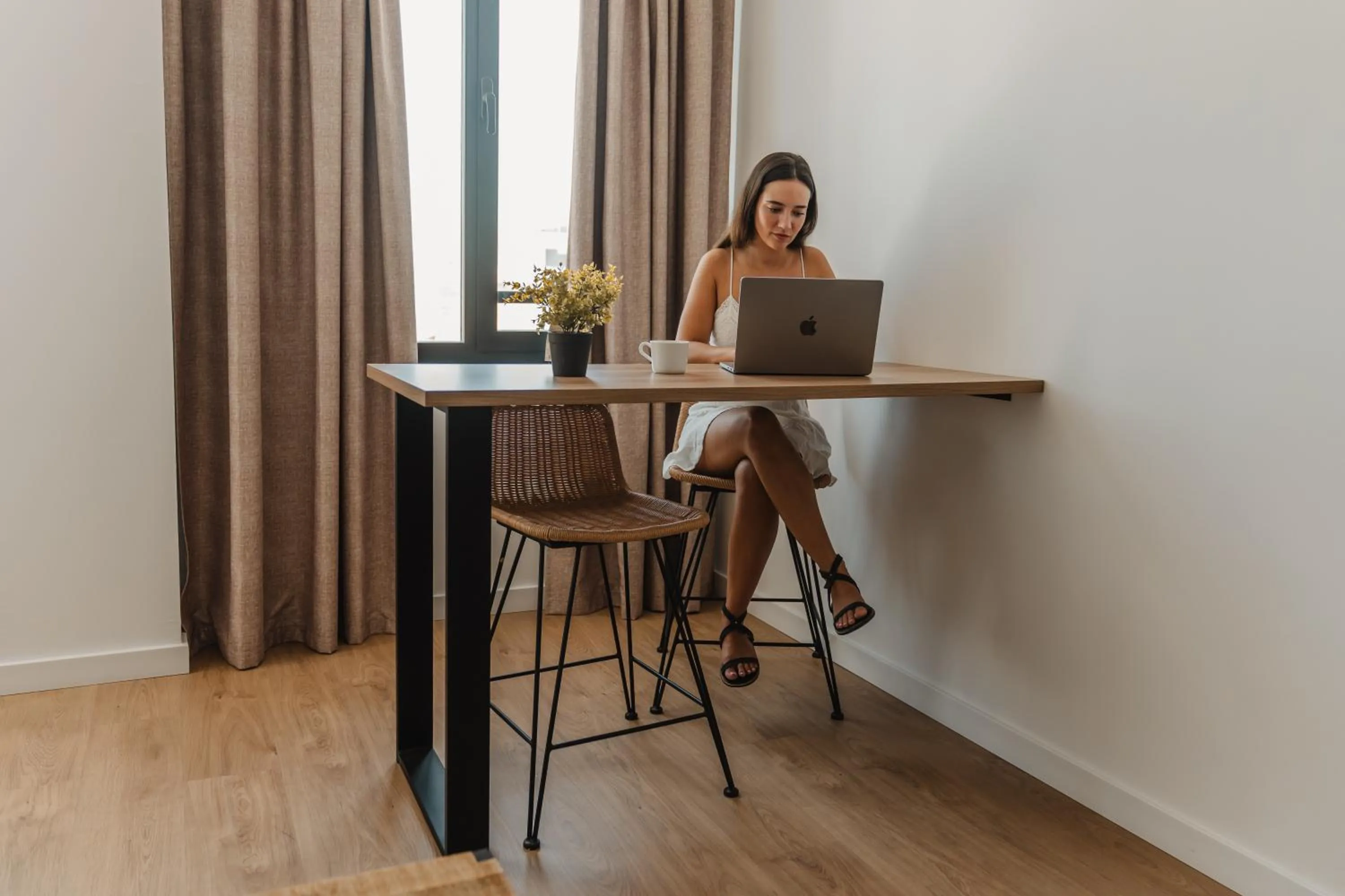 Photo of the whole room in esZentrico Suites Jerez
