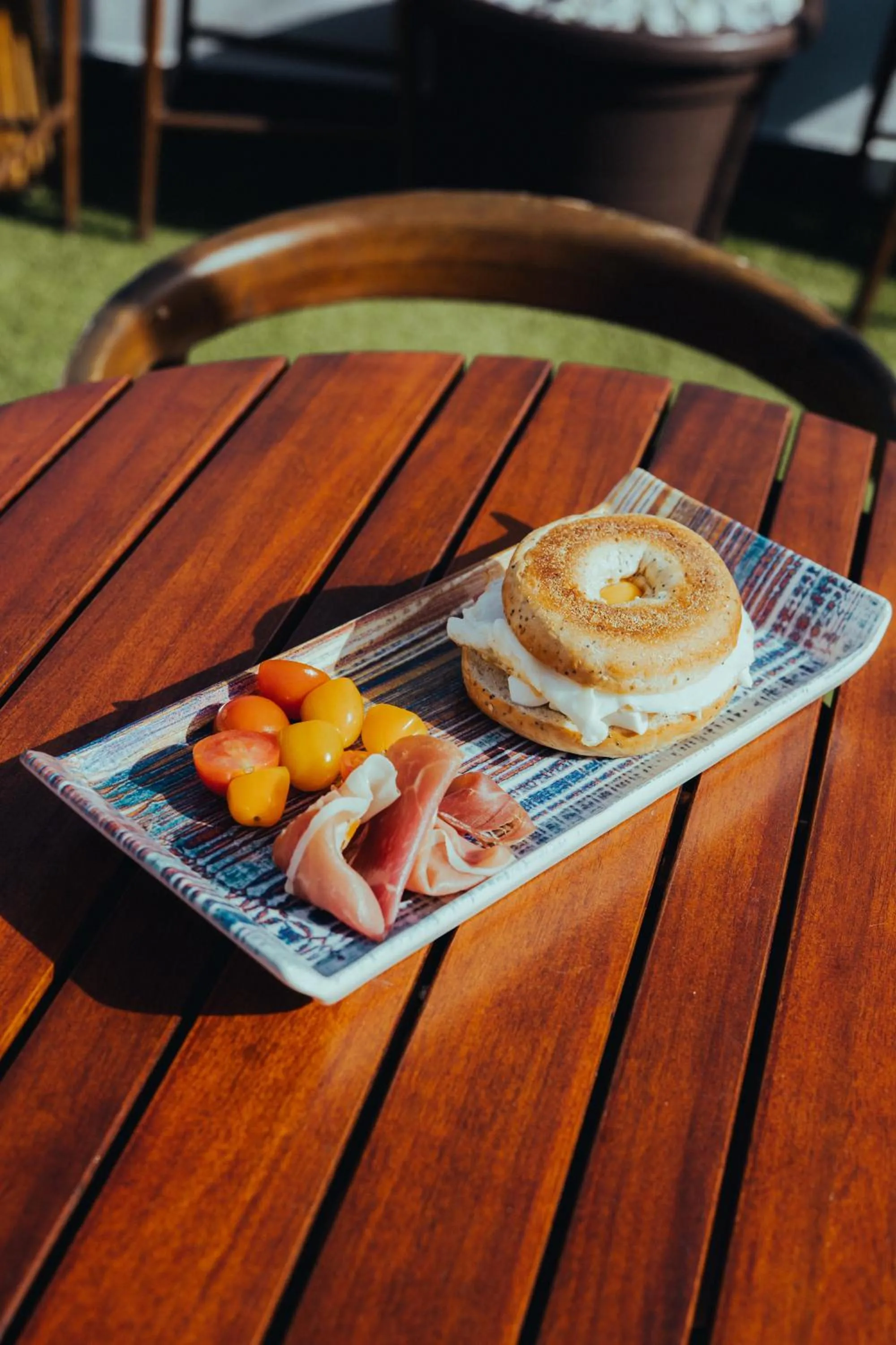 Breakfast in esZentrico Suites Jerez