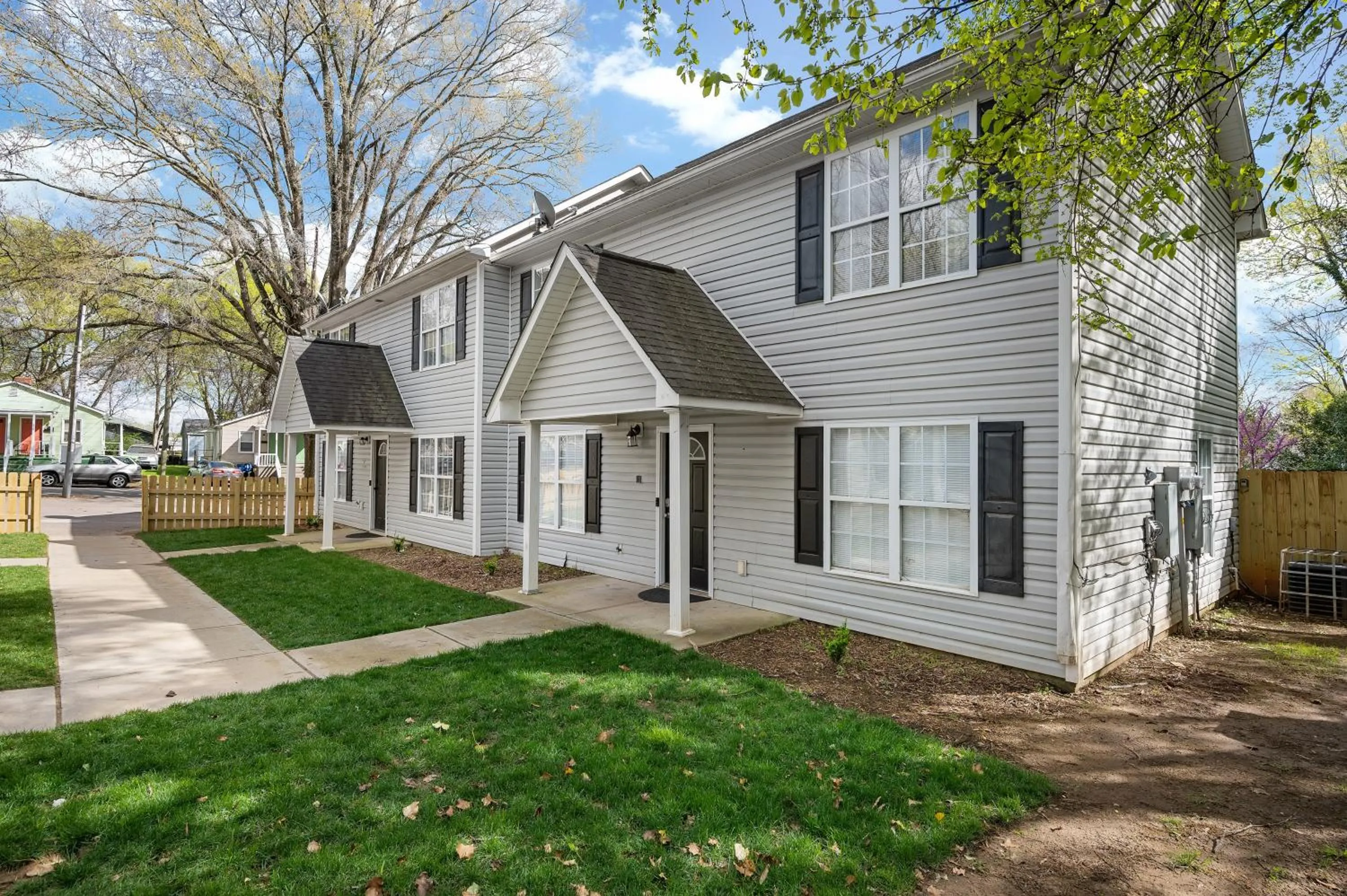 Property building in DTPrivacy*KidsFriendly*PetFriendly*300M*Walkable