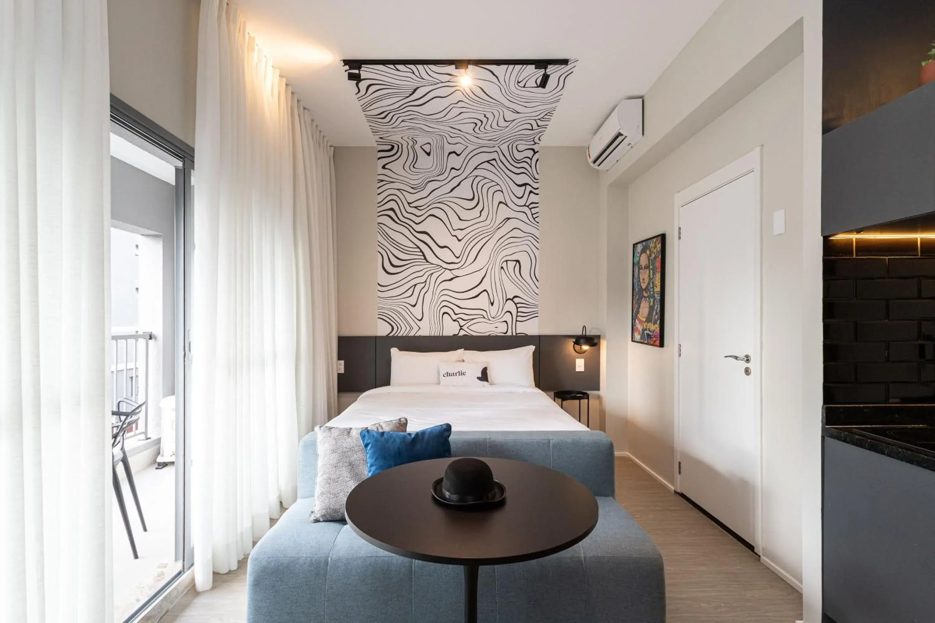 Studio - Disability Access in House of Charlie Vila Mariana Studio - Disability Access in House of Charlie Vila Mariana