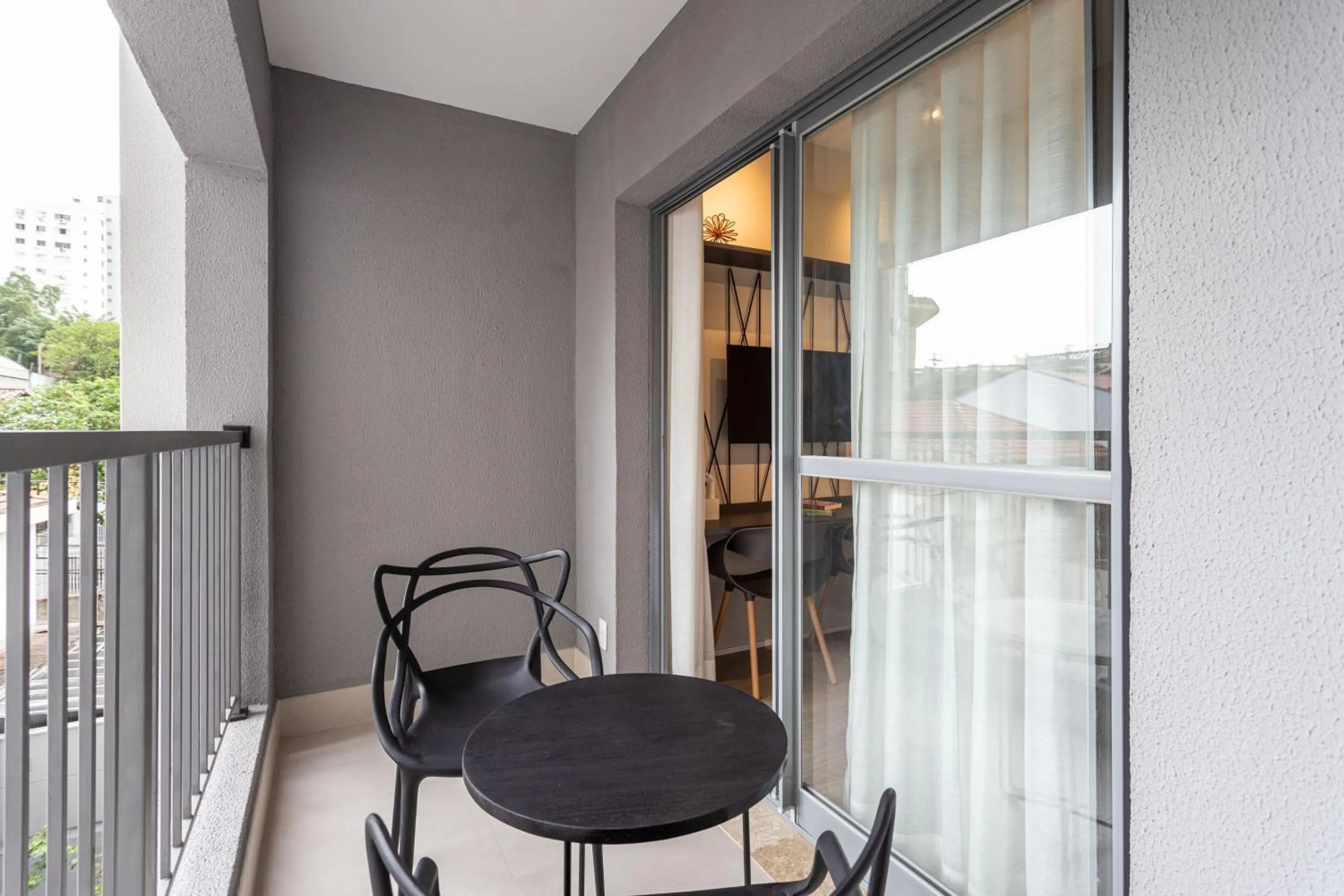 Balcony/Terrace in House of Charlie Vila Mariana