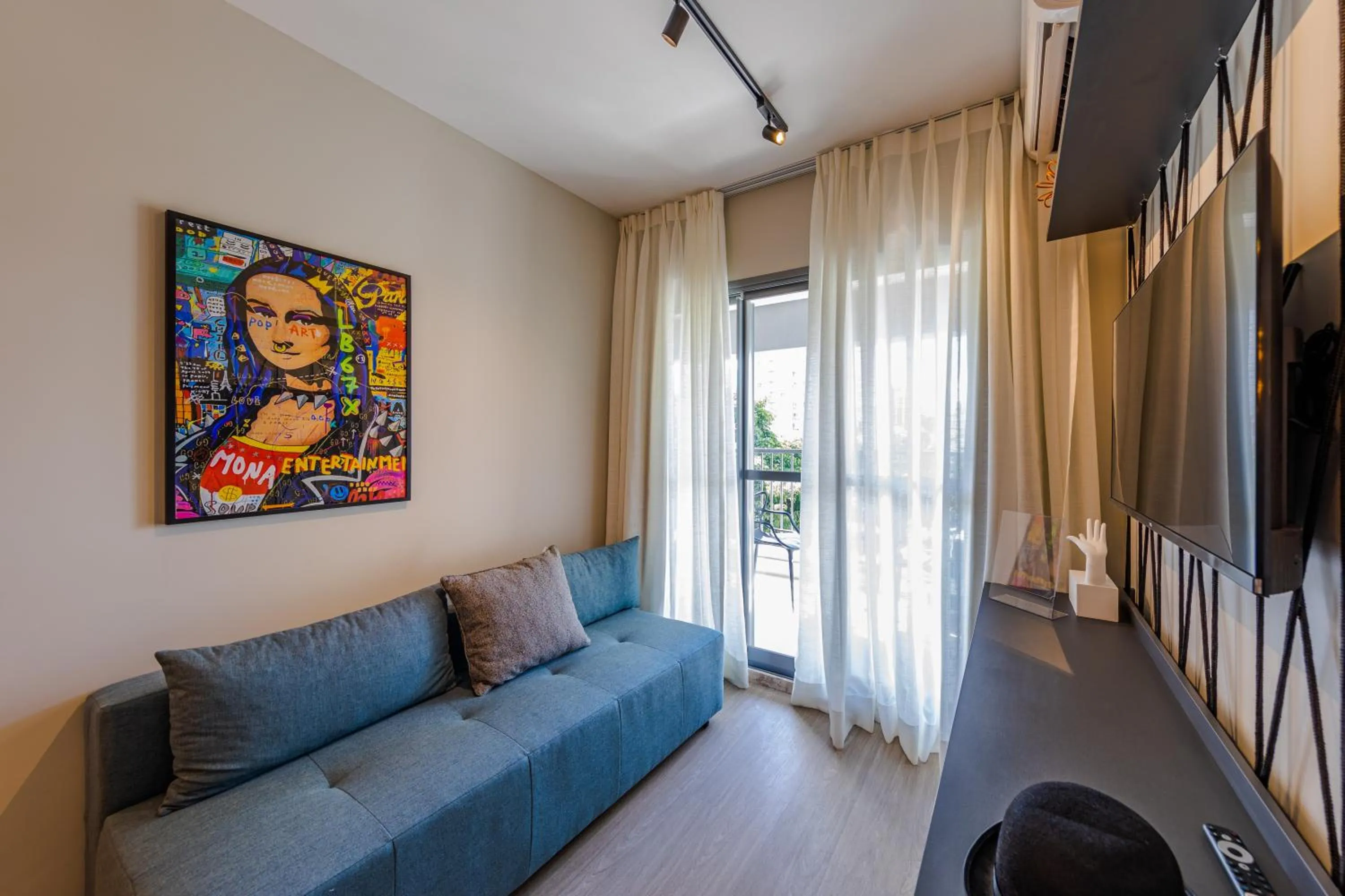 Balcony/Terrace in House of Charlie Vila Mariana